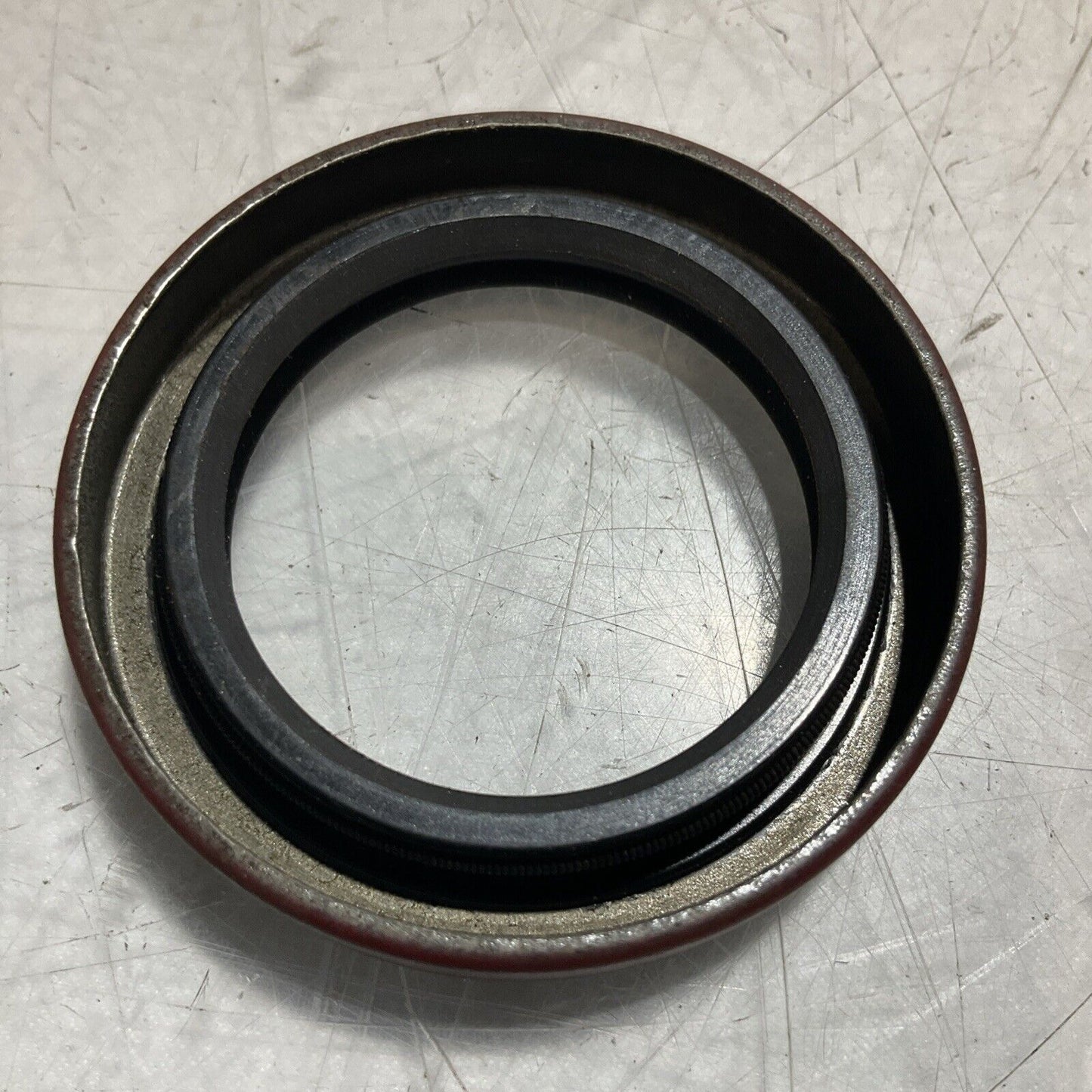 TIMKEN 472258 DIFFERENTIAL PINION OIL SEAL LOT OF 2 U3S