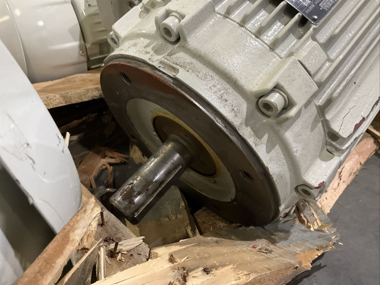 WEG Z01036XTQ011510 MOTOR 215TC 3PH 10HP 3510RPM 460V 11.9A 60HZ