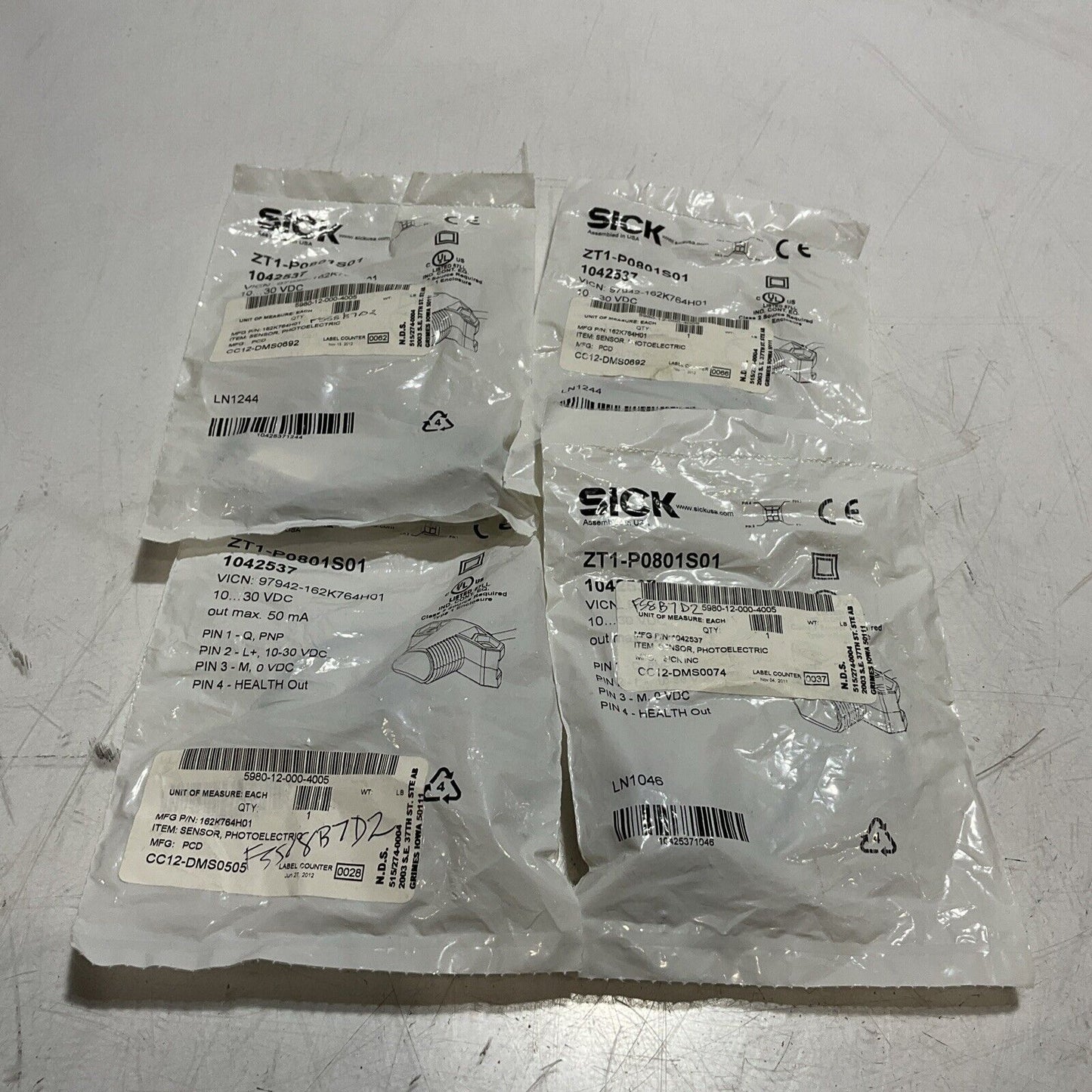 SICK ZT1-P0801S01 PHOTOELECTRIC SENSOR 30VDC LOT OF 4 U3S