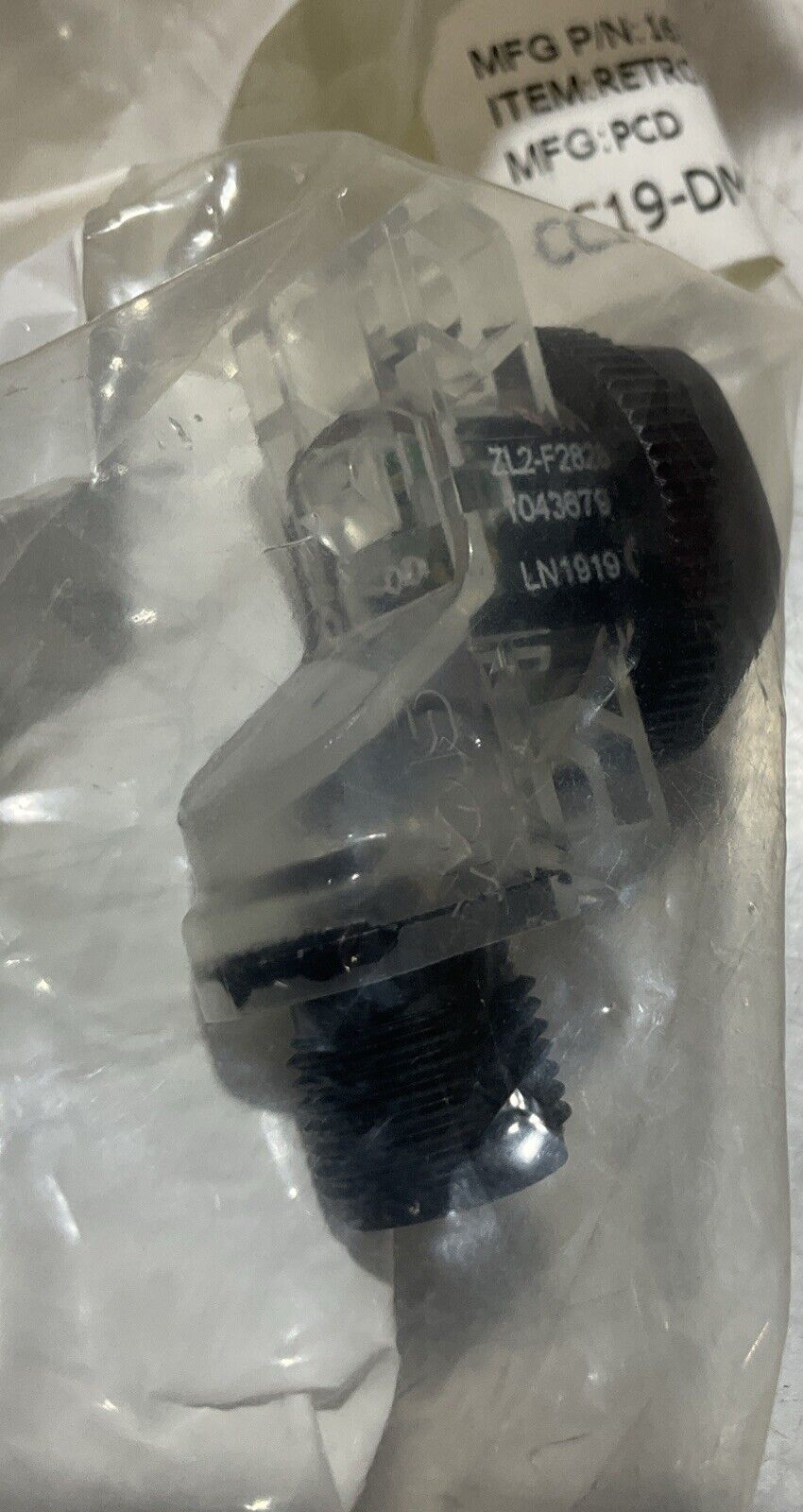 SICK ZL2-F2828 PHOTOELECTRIC SENSOR 30VDC LOT OF 2 U3S