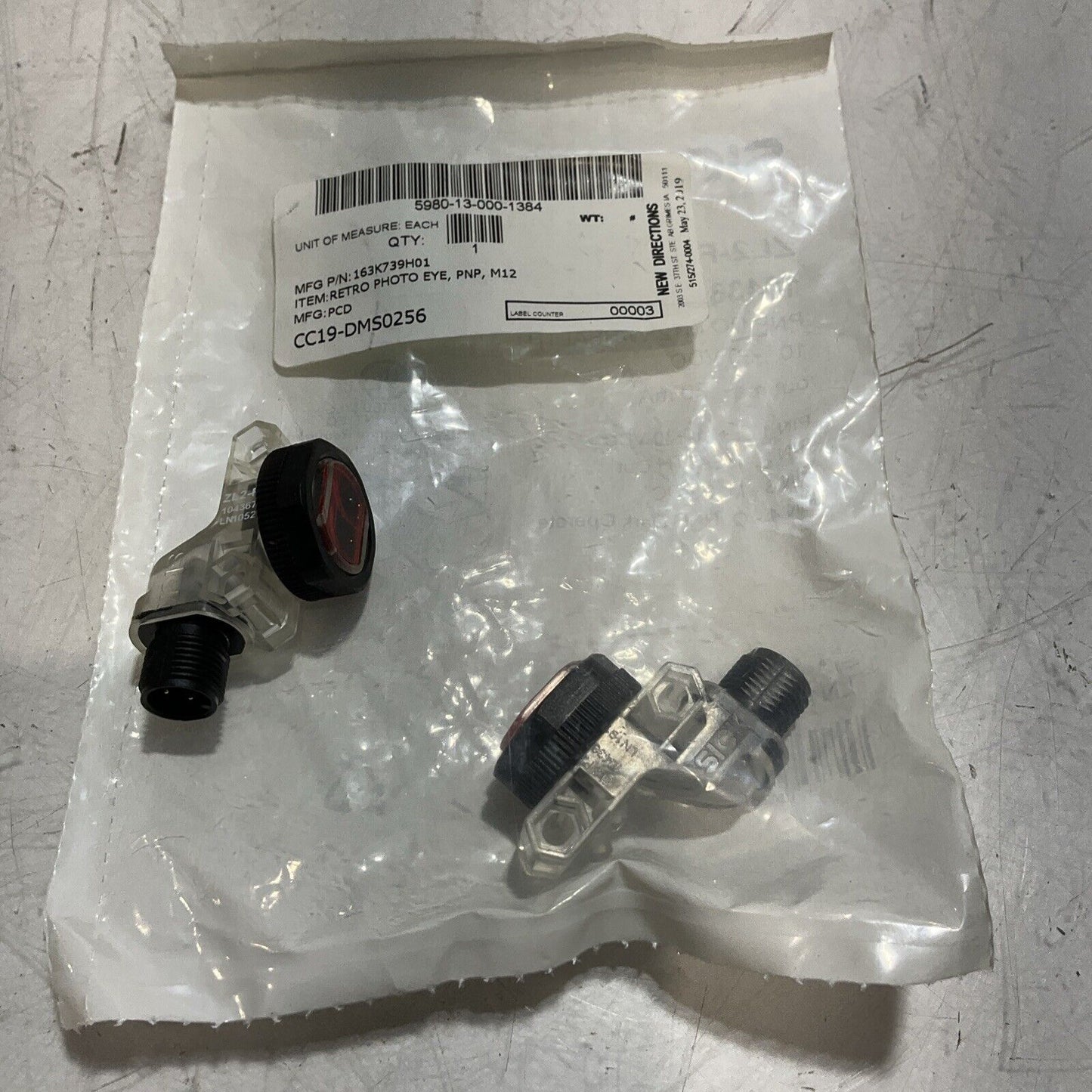 SICK ZL2-F2828 PHOTOELECTRIC SENSOR 30VDC LOT OF 2 U3S