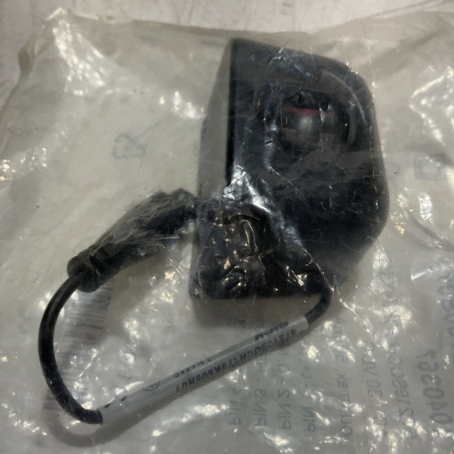 SICK ZL3-N2700S01 - 1040367 PHOTOELECTRIC REFLECTIVE SENSOR 30VDC LOT OF 2 U3S