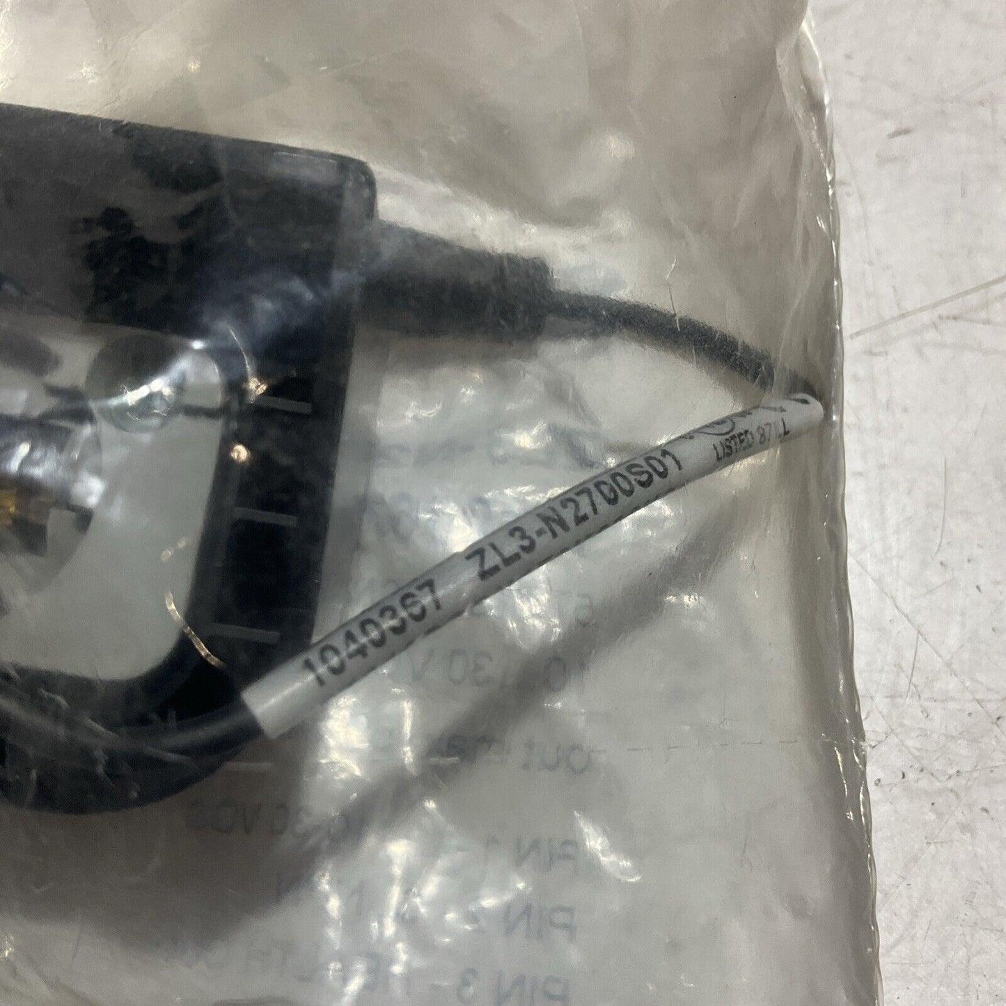 SICK ZL3-N2700S01 - 1040367 PHOTOELECTRIC REFLECTIVE SENSOR 30VDC LOT OF 2 U3S