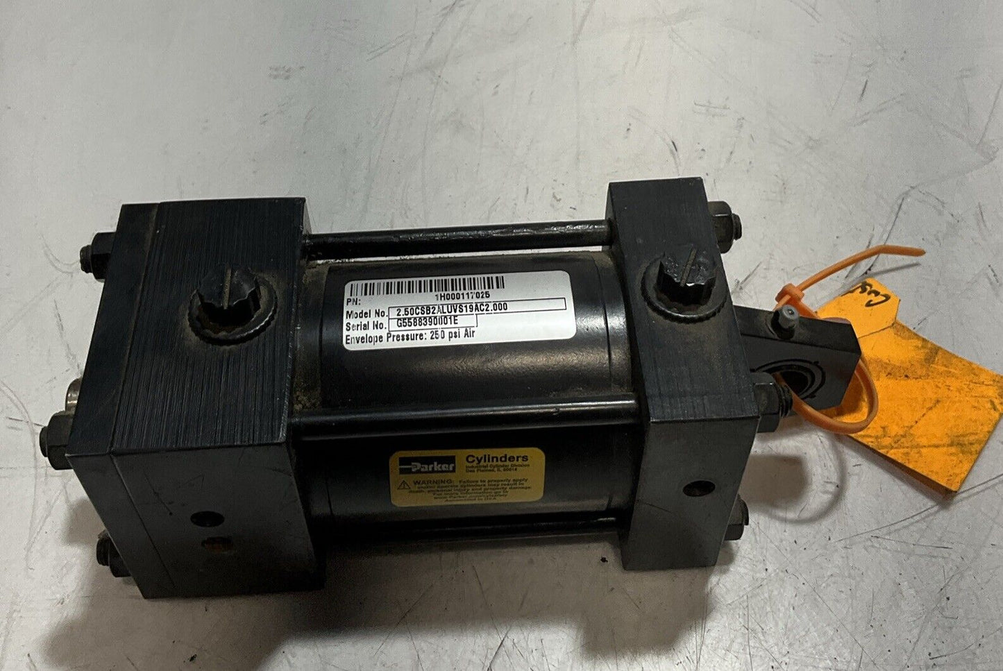 PARKER 1H000117025 2.50CSB2ALUVS INDUSTRIAL CYLINDER DIVISION 250PSI AIR D3M