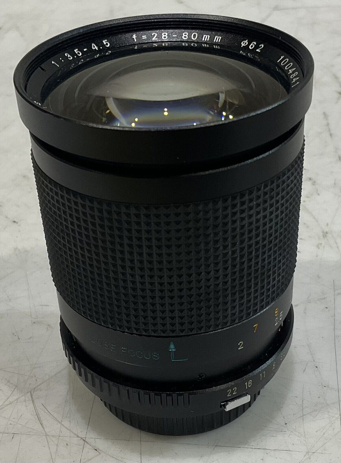 OLYMPUS OM10 50MM MANUAL FOCUS CAMERA LENSES ACCESSORIES AND CASE SET C.1979 U3S