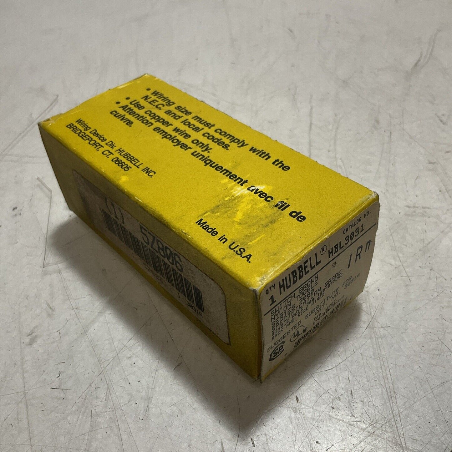 HUBBELL HBL3031 TOGGLE BROWN SWITCH SERIES 3000 SINGLE POLE 30A