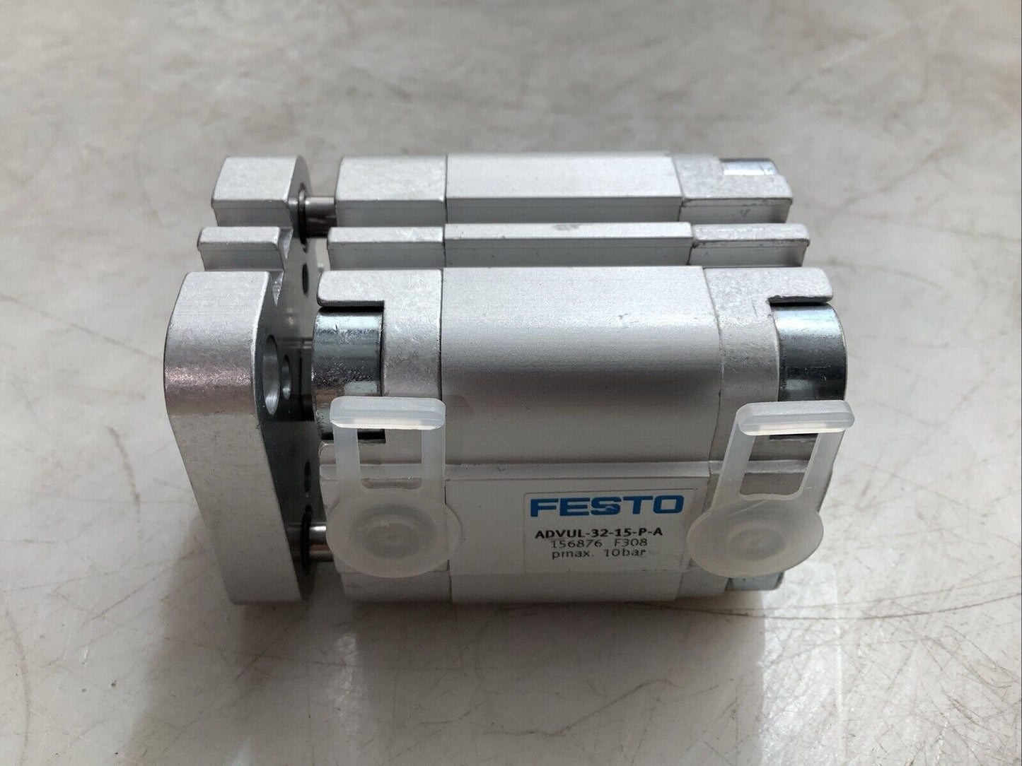 FESTO ADVUL-32-15-P-A COMPACT CYLINDER 10 BAR C2H