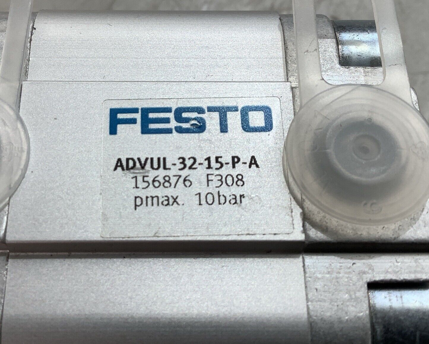 FESTO ADVUL-32-15-P-A COMPACT CYLINDER 10 BAR C2H