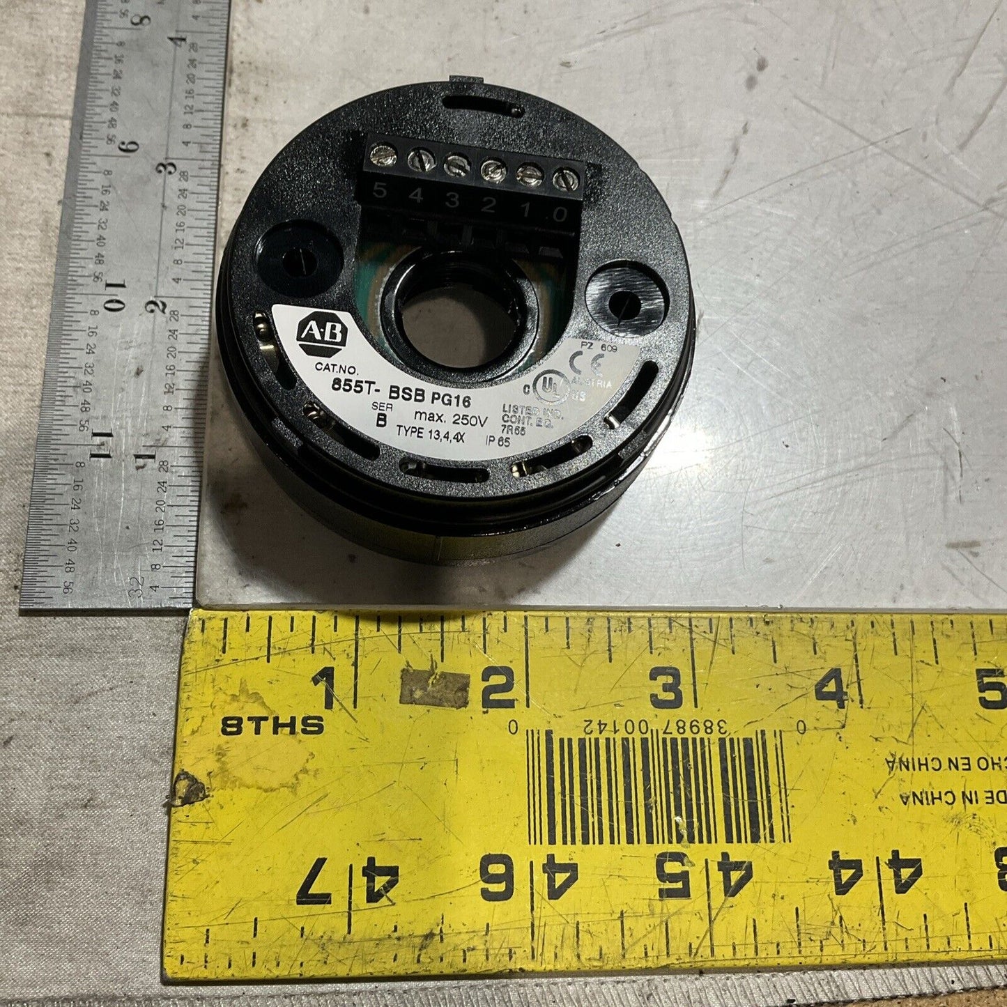 A-B 855T-BSB BASE LIGHT STACK SURFACE MOUTH U3S