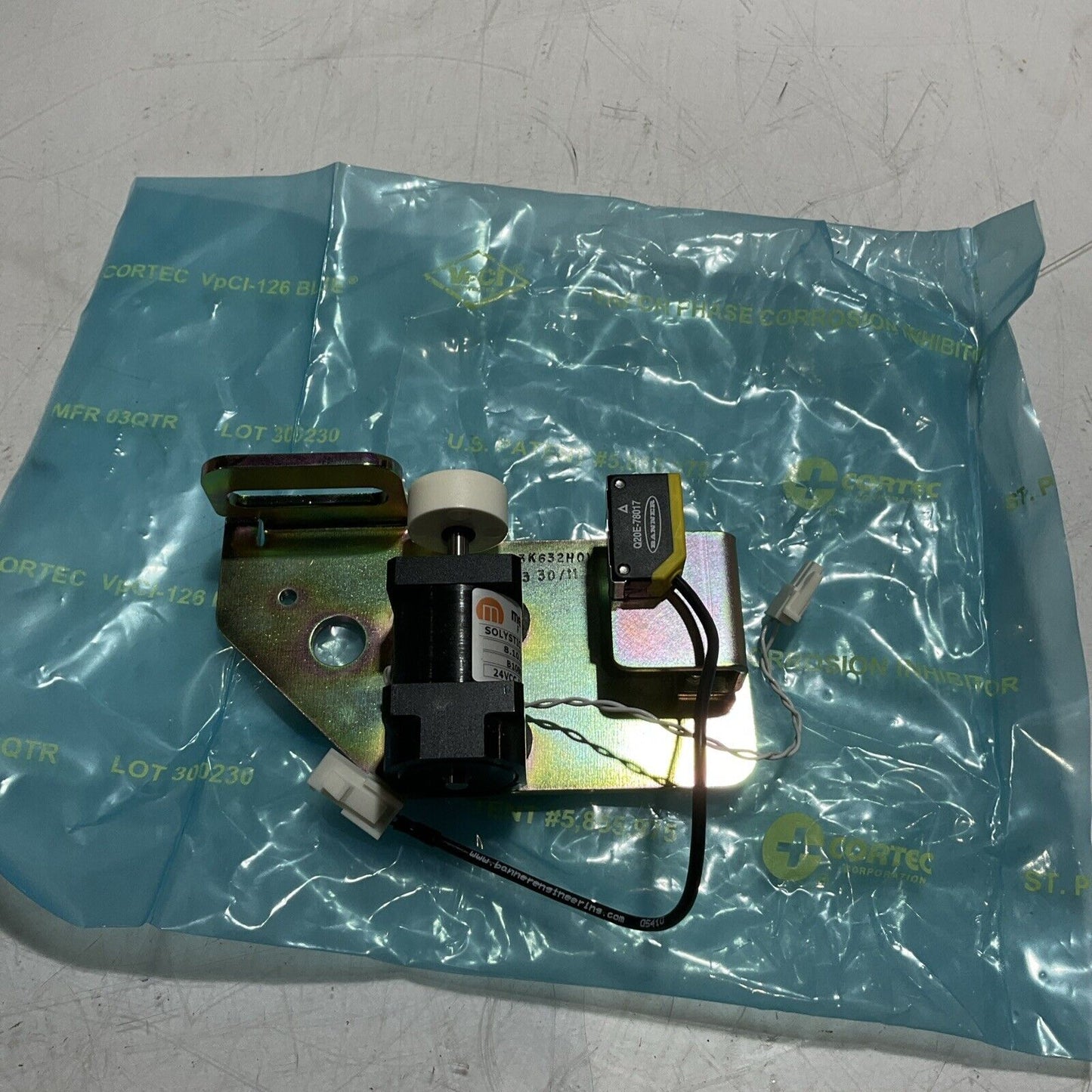MECALECTR0 810BJ45 SOLENOID INTERLOCK SWITCH U3S