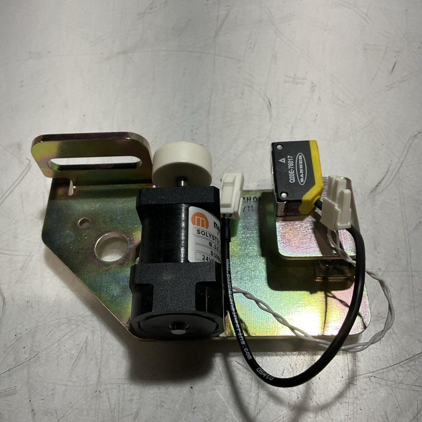 MECALECTR0 810BJ45 SOLENOID INTERLOCK SWITCH U3S