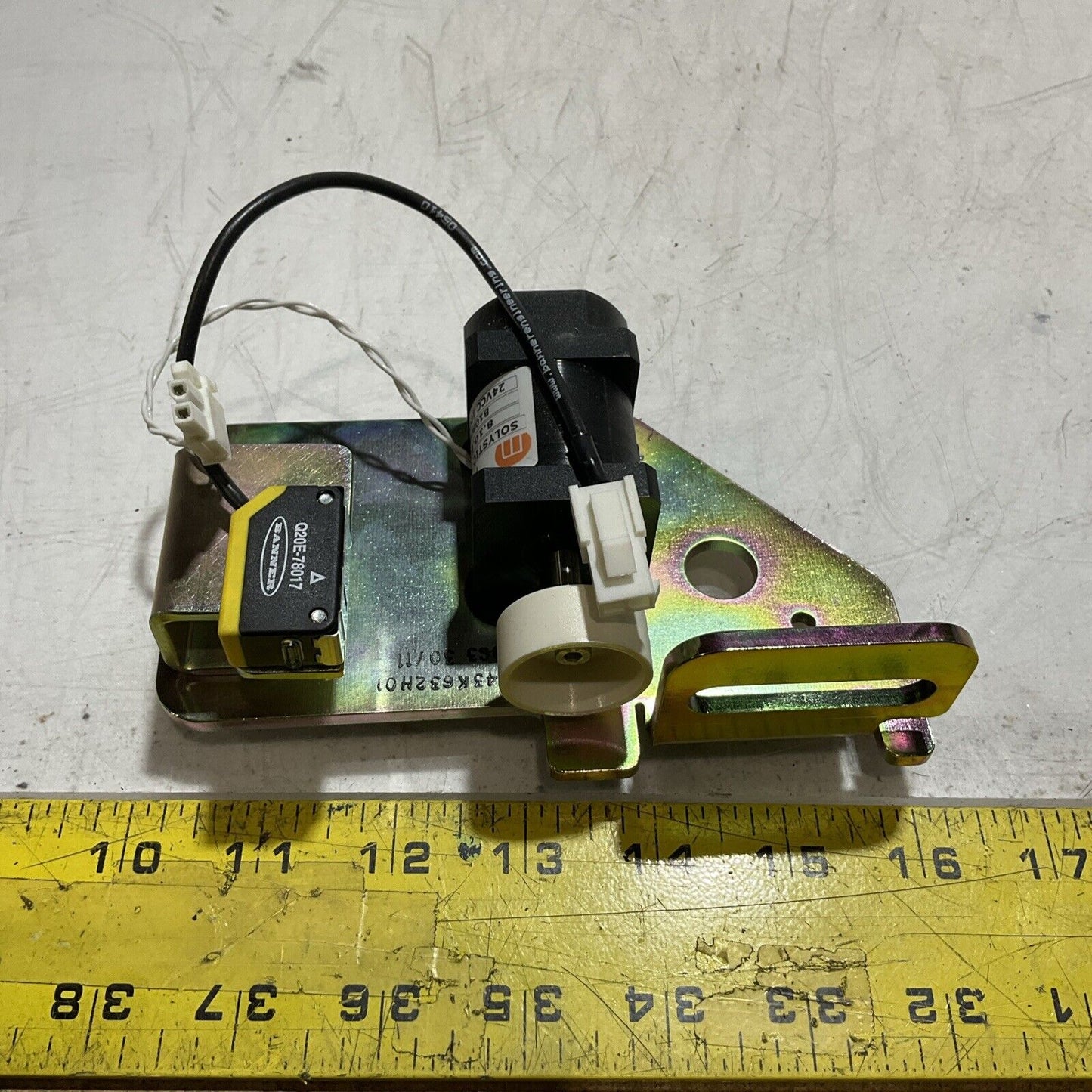 MECALECTR0 810BJ45 SOLENOID INTERLOCK SWITCH U3S