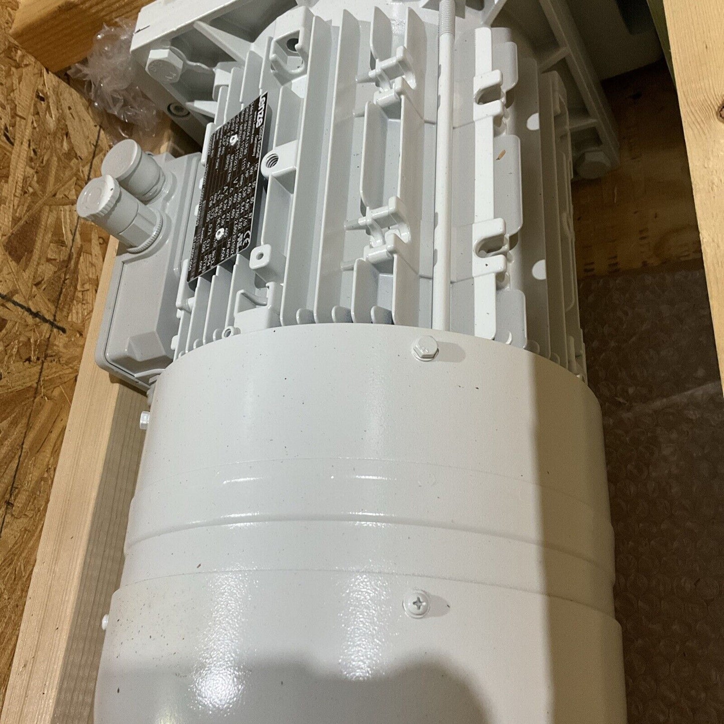 LENZE GKS07-3MVBR112C22 GEARMOTOR U3S