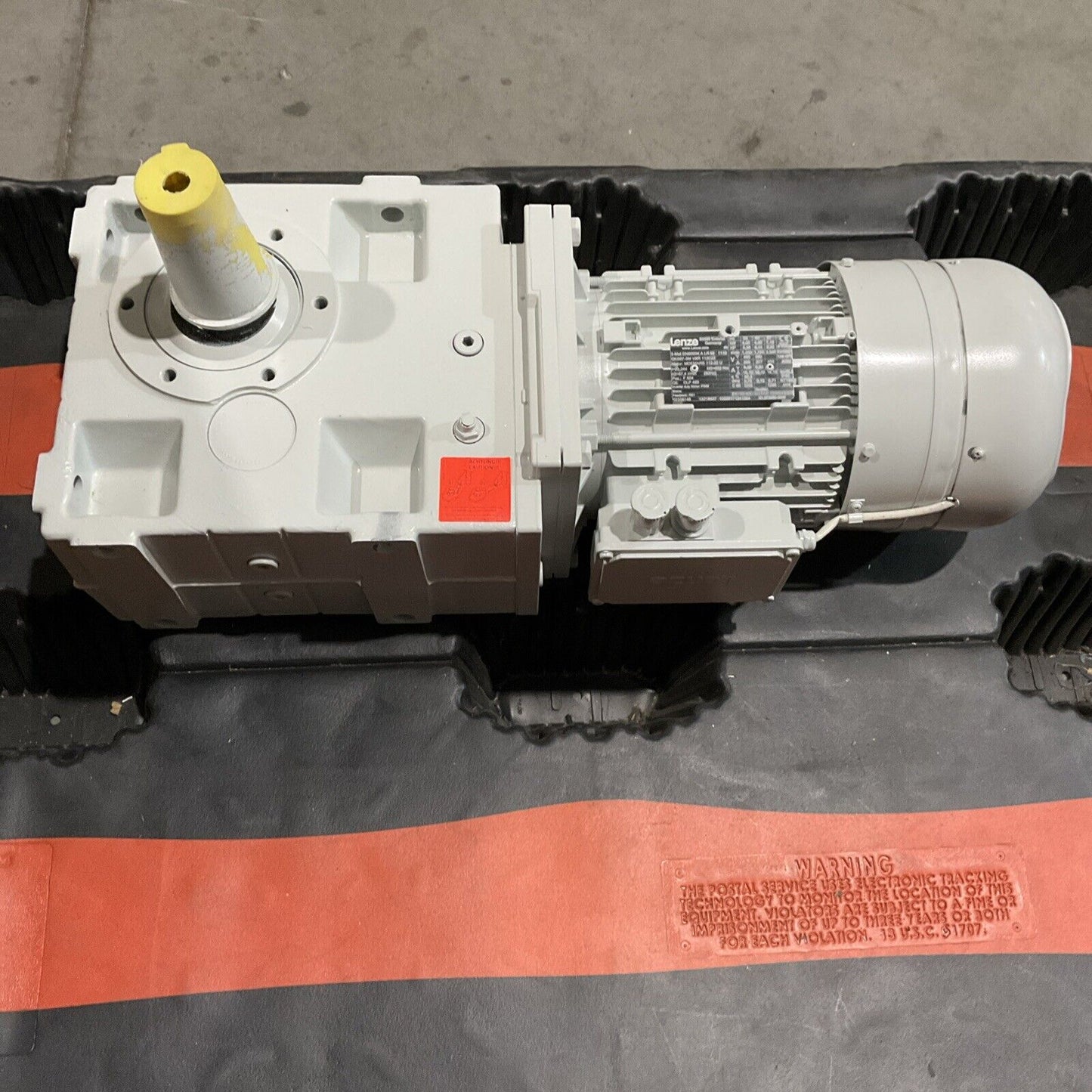 LENZE MDEMARS 112-22U GEARMOTOR U3S