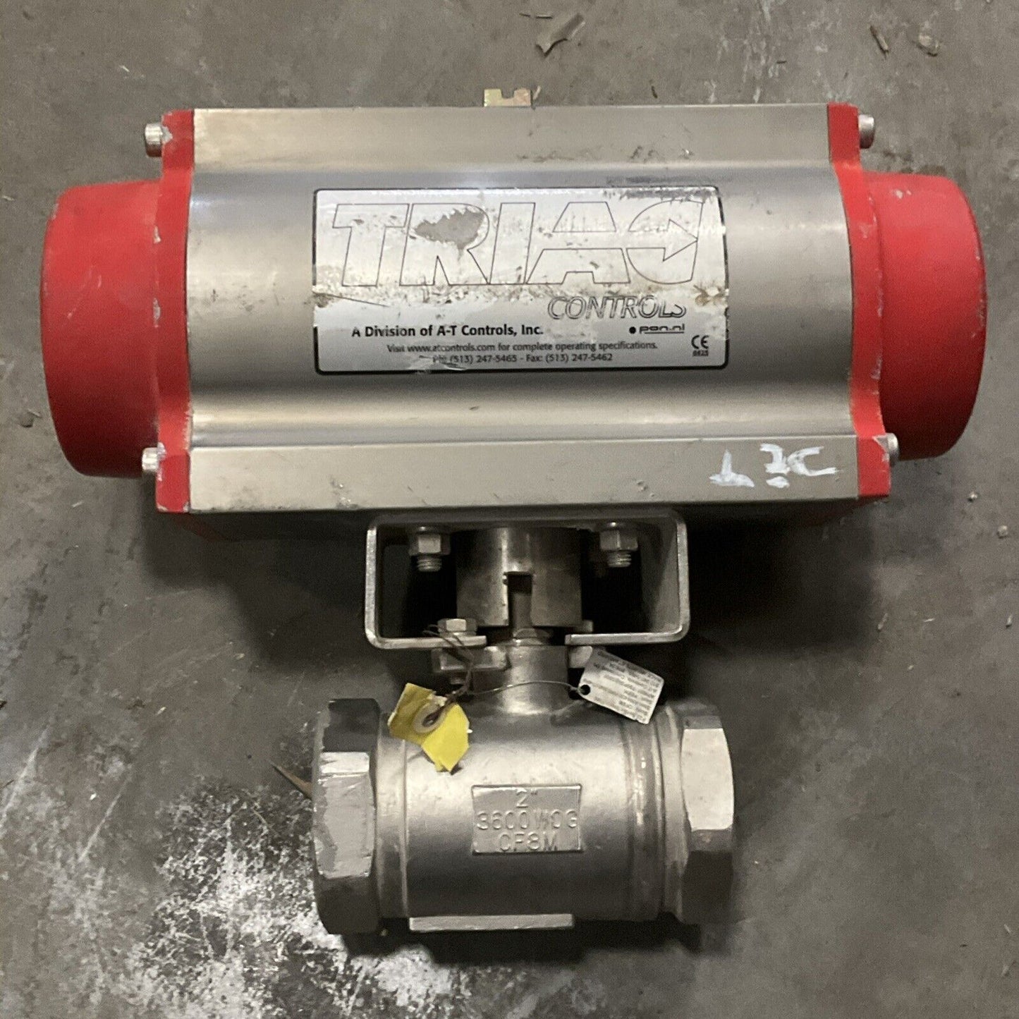 TRIAC SPRING RETURN ACTUATORS W/ 2" VALVE MODEL F23TZ2002R6SXX 476
