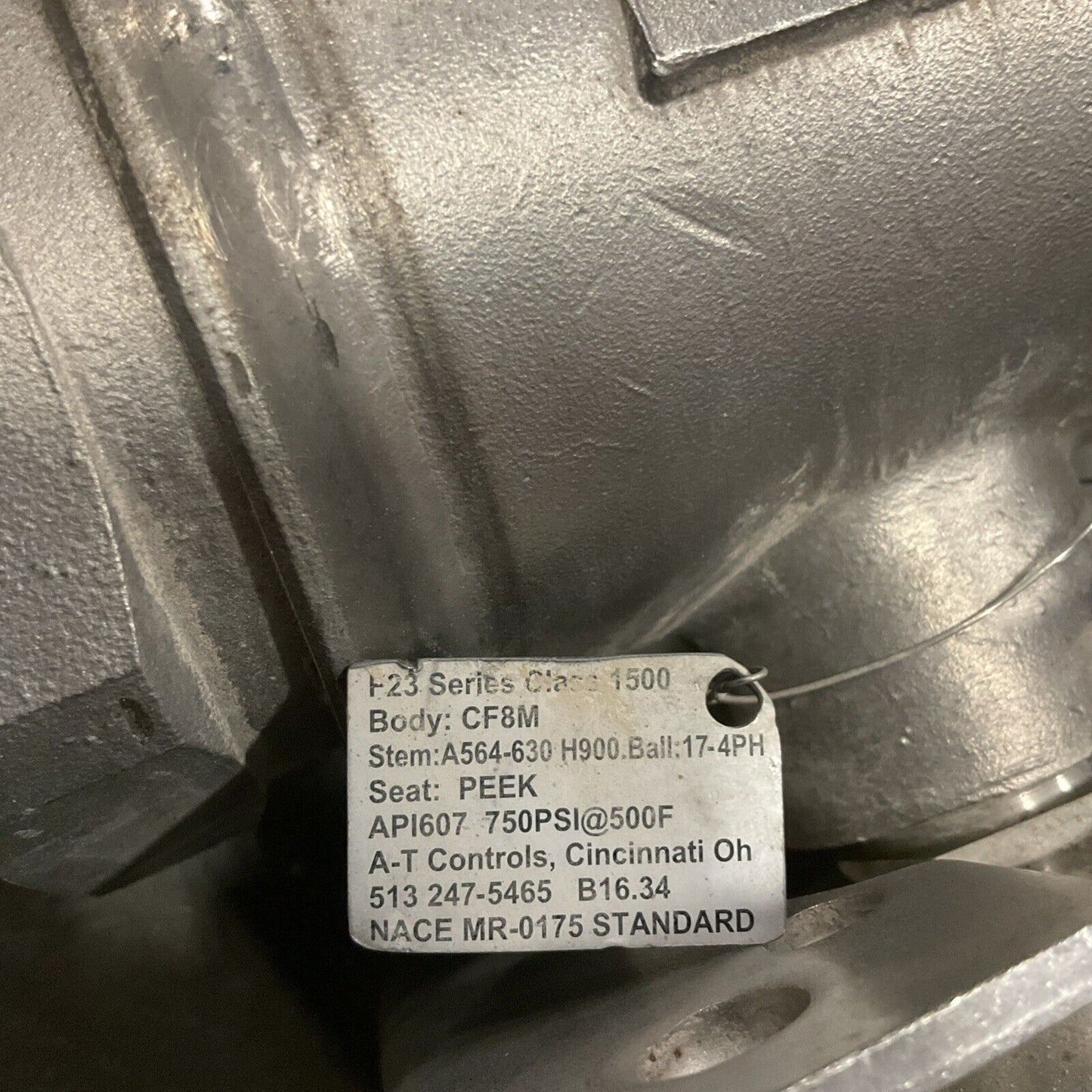 TRIAC SPRING RETURN ACTUATORS W/ 2" VALVE MODEL F23TZ2002R6SXX 476