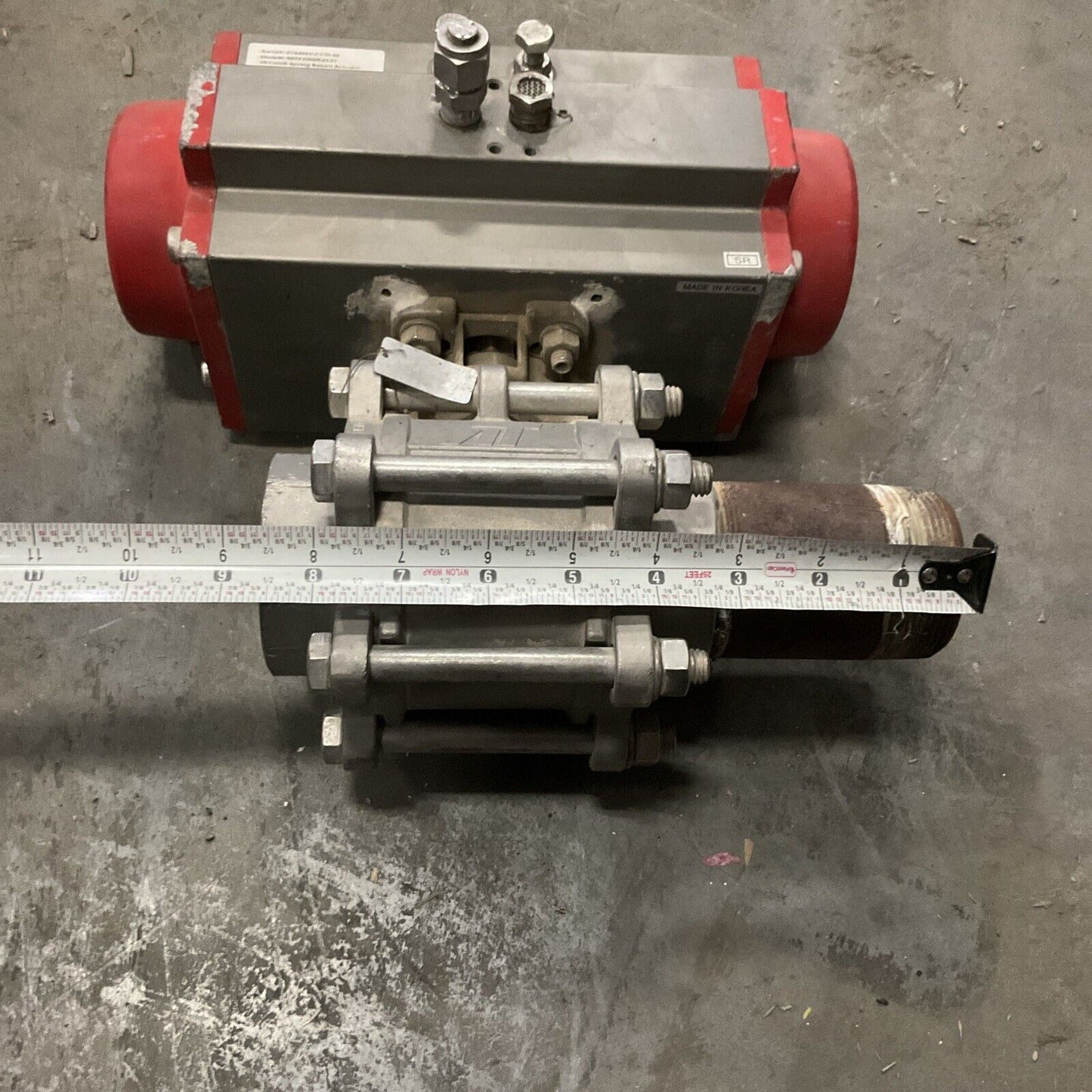 TRIAC SPRING RETURN ACTUATORS W/ 2" VALVE MODEL 88TX2002R4SXX 476