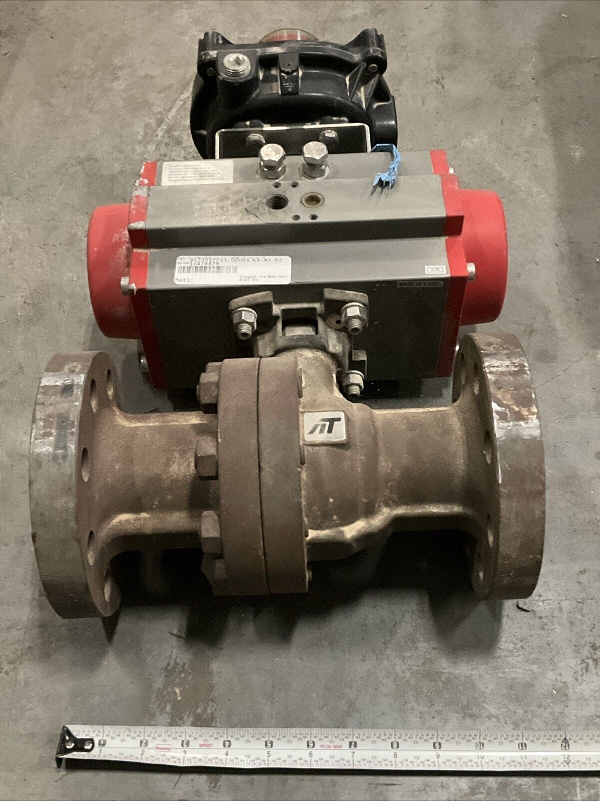 TRIAC SPRING RETURN ACTUATOR FD9C62002R5SXX W/ EX10A2SBKN LIMIT SWITCH 476
