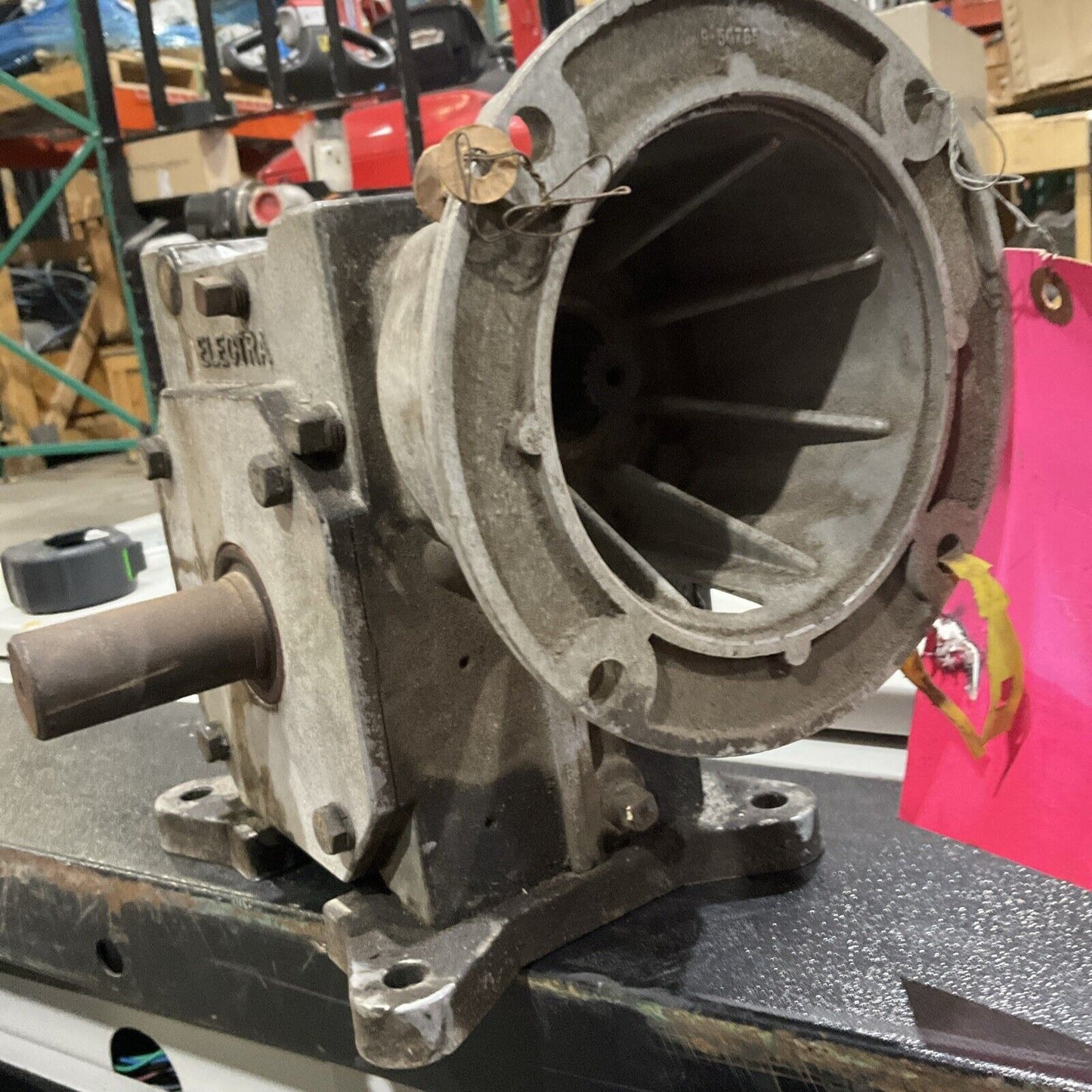 ELECTRA 26AC14125 7707872 GEARBOX MOTOR 12.5:1 CAST IRON U3S