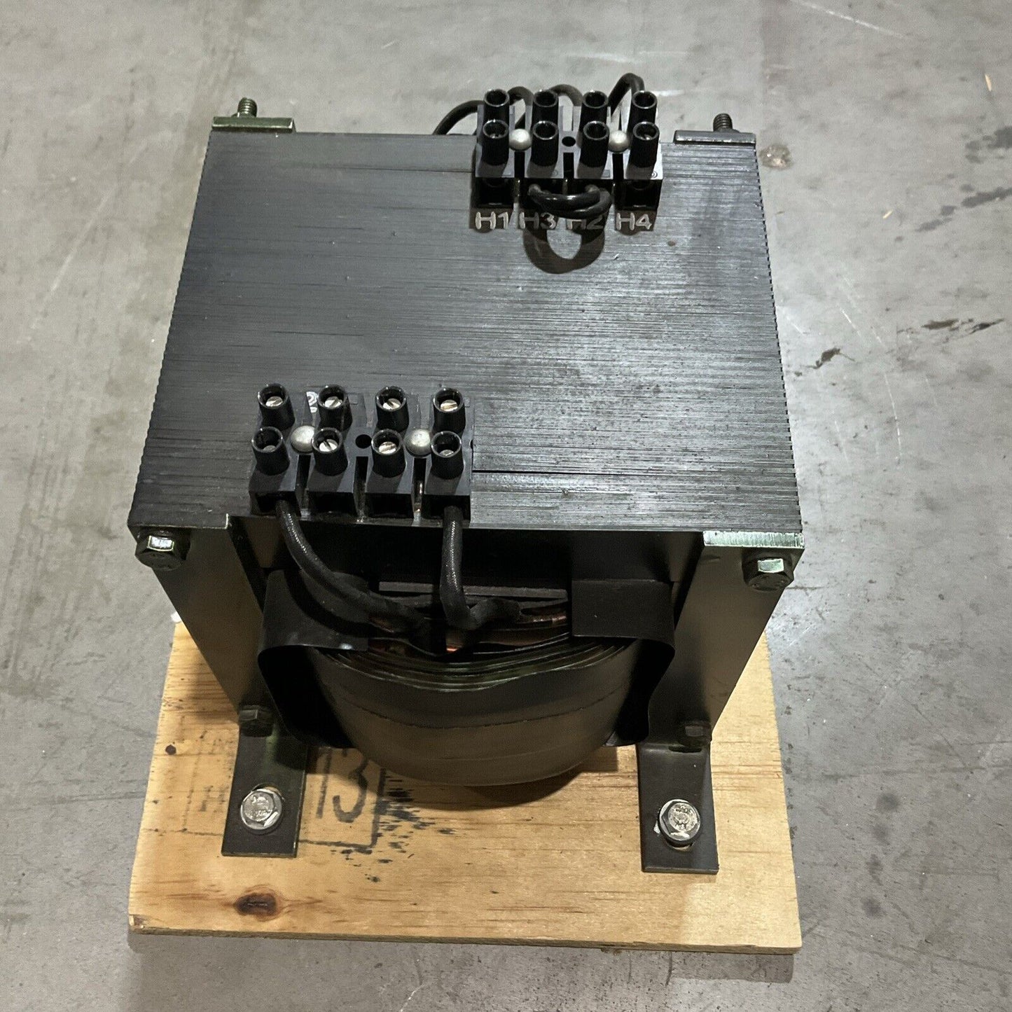 ALLEN BRADLEY A-B 1497-M-BASX-0-N CONTROL CIRCUIT TRANSFORMER U3S