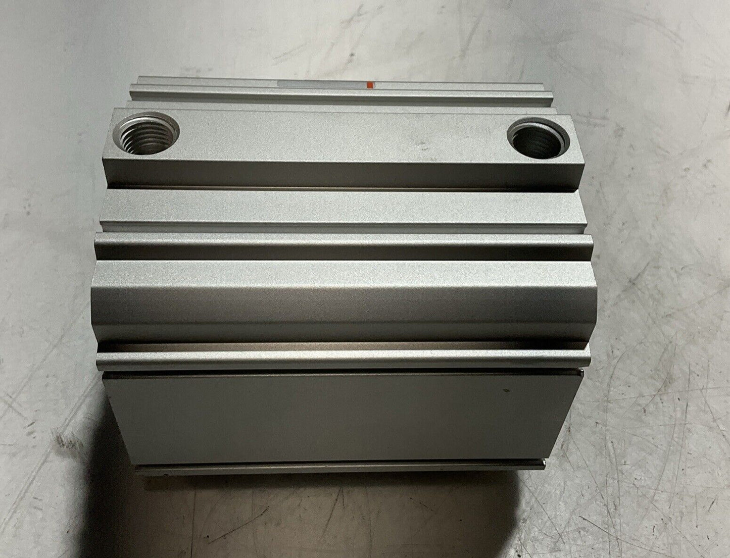 SMC NCQ8B300-300 COMPACT CYLINDER 3 IN BORE U3S