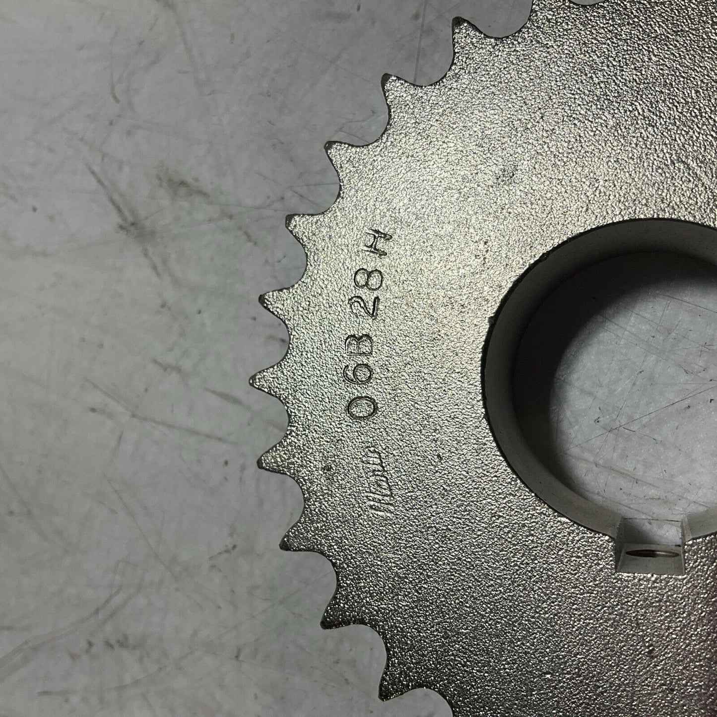 MARTIN 06B28H ROLLER CHAIN SPROCKET RM6