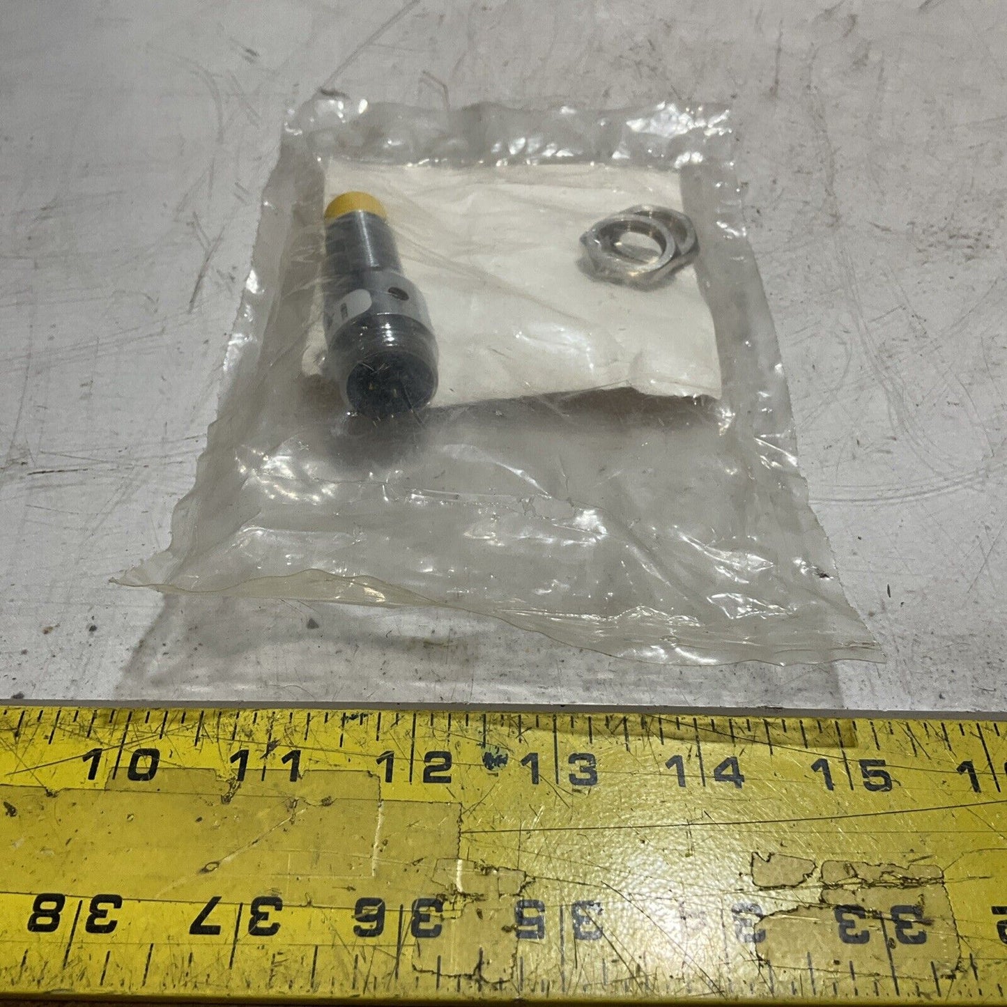 TURCK NI10-G18-AP6X-B1341 40MM INDUCTIVE SENSOR RM6