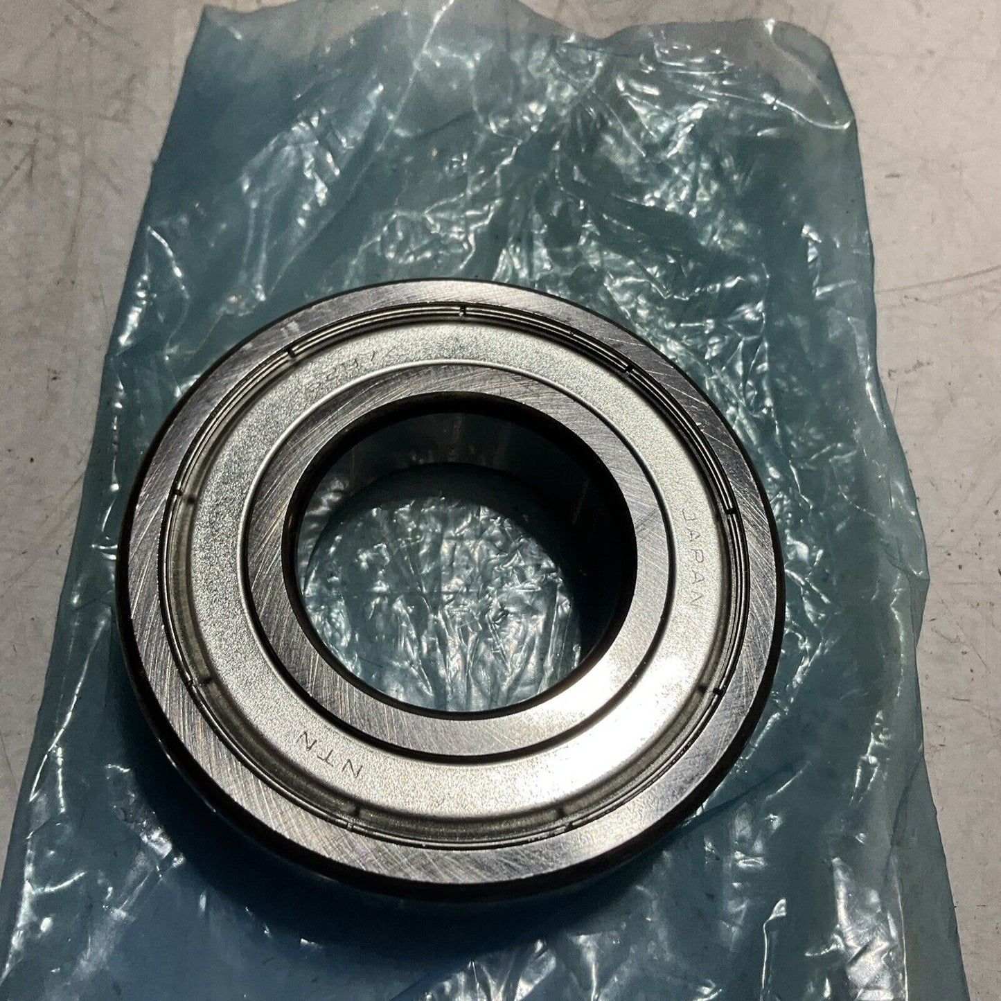 NTN 6207ZZ DEEP GROOVE BALL BEARINGS RM6