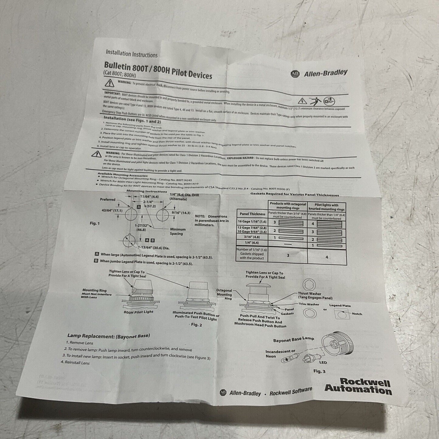A-B ALLEN-BRADLEY 800H-QR10G GREEN ILLUMINATED PUSHBUTTON RM6