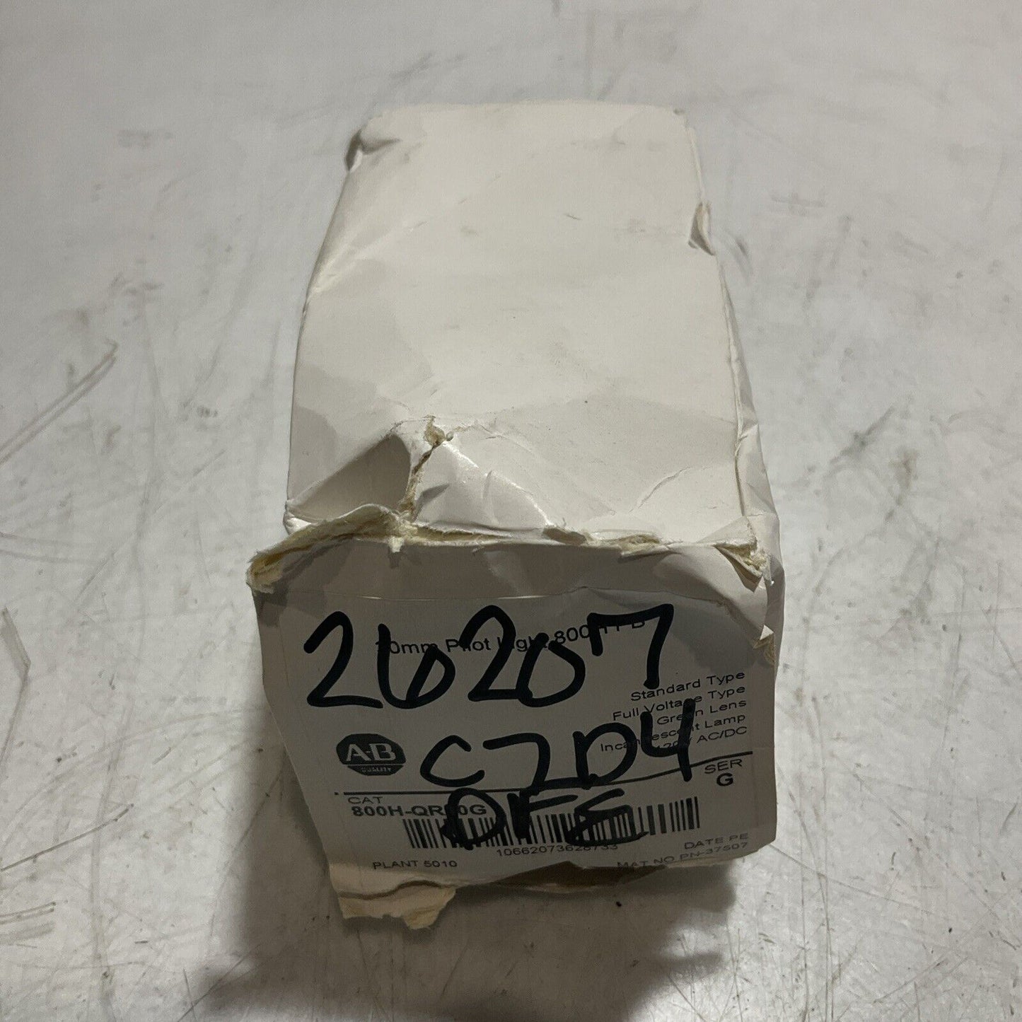 A-B ALLEN-BRADLEY 800H-QR10G GREEN ILLUMINATED PUSHBUTTON RM6