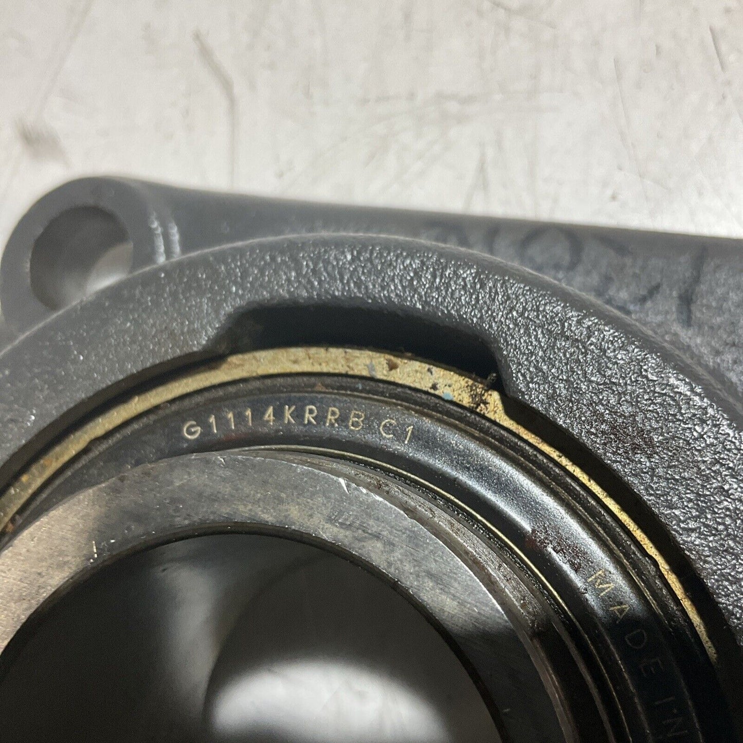 FAFNIR T40235 FLAGE-MOUT BALL BEARINGS RM6
