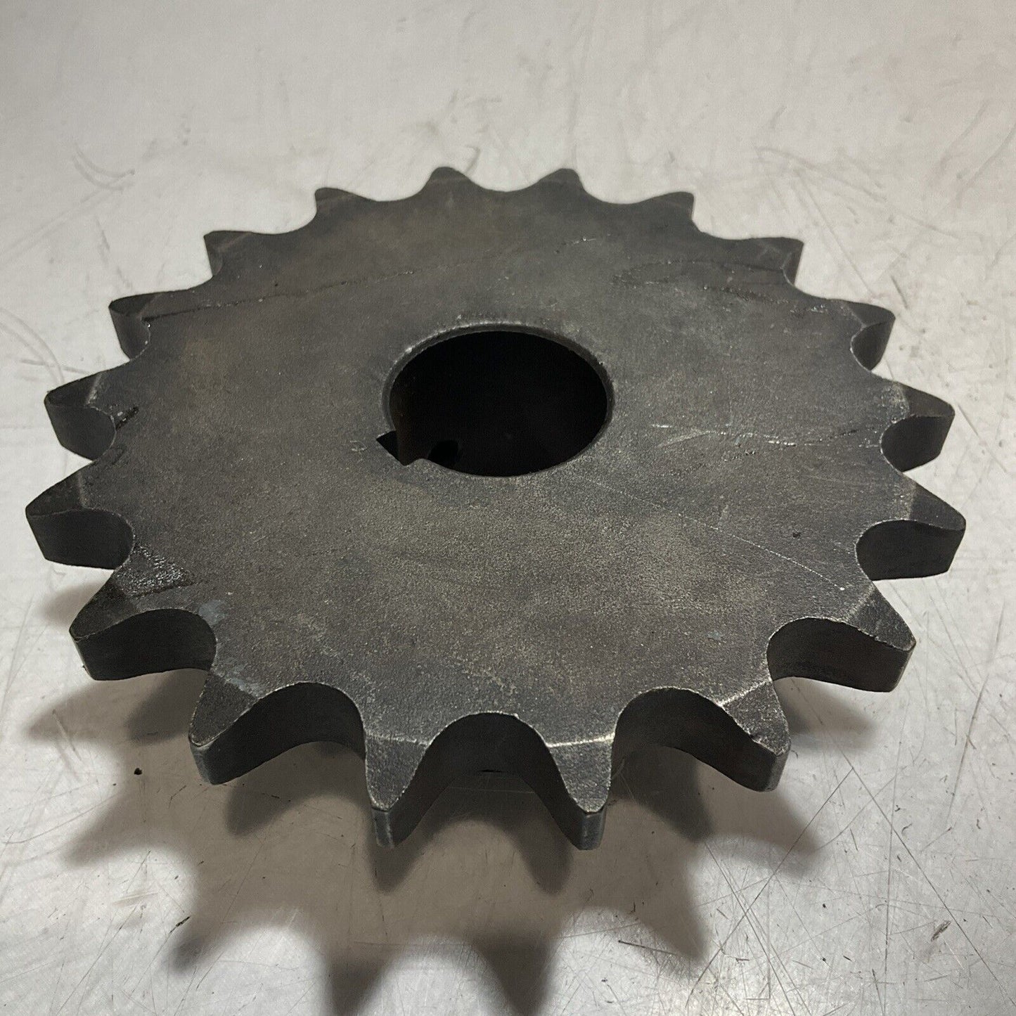 MARTIN 60BS181 1/8 FINISHED BORE SPROCKET RM6