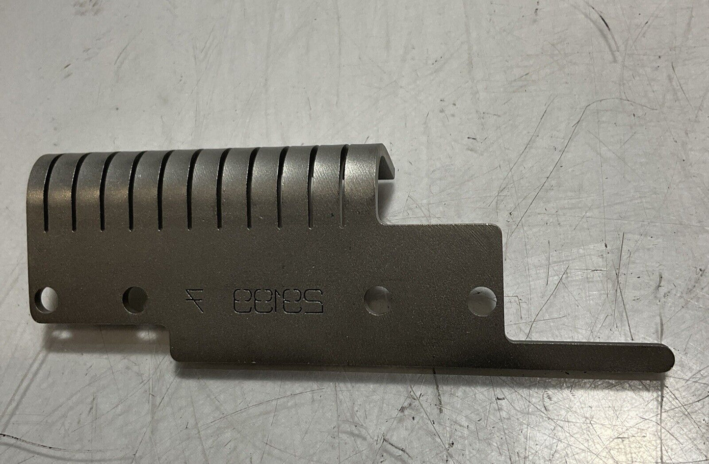 GRASSELI 29199-7 BLADE HANGER INTERIOR LOT 4 RM6