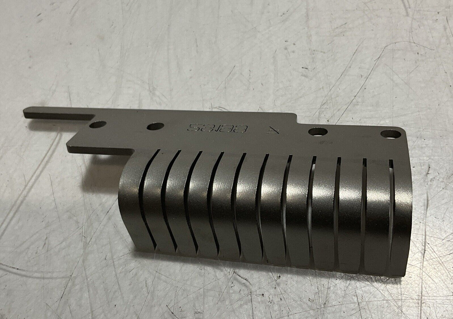 GRASSELI 29199-7 BLADE HANGER INTERIOR LOT 4 RM6