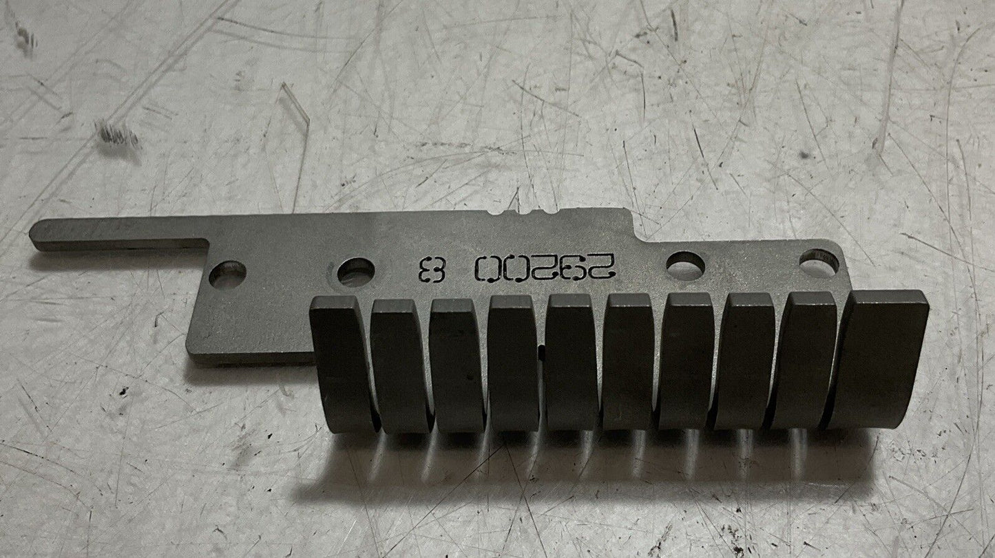 GRASSELLI 29200-8 LEFT BLADE GUIDE HANGER LOT OF 4 RM6