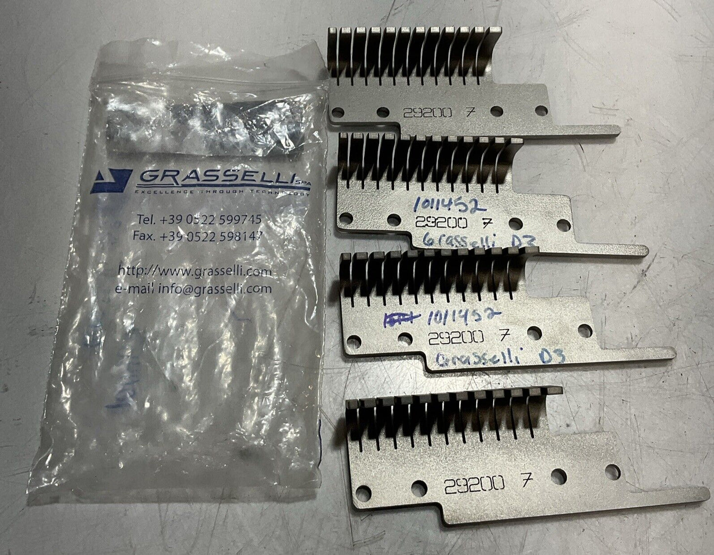 GRASSELLI 29200-7 LEFT BLADE GUIDE HANGER LOT OF 4 RM6