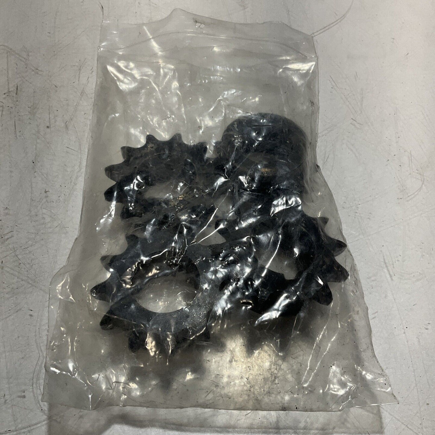 BROWNING H501 2X1-1/4 STEEL FINISHED BORE ROLLER CHAIN LOT OF 4 RM6