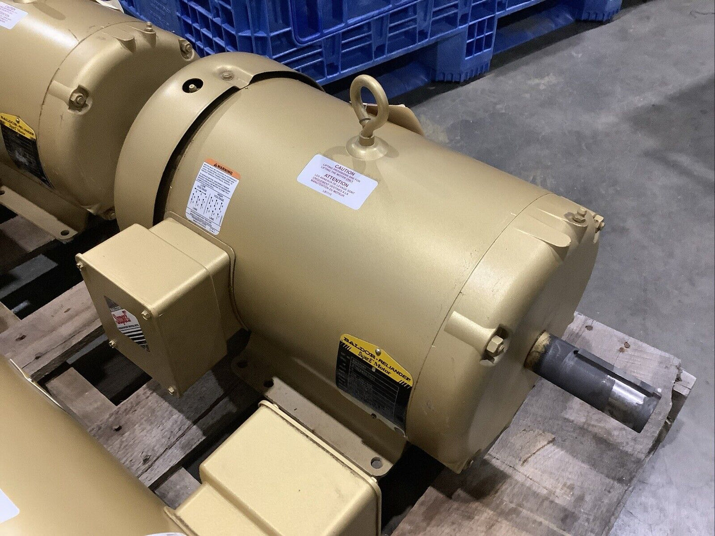 BALDOR EM3708T SUPER-E MOTOR 3PH 5HP 208-230/460V 60HZ 1160RPM 215T TEFC C2H