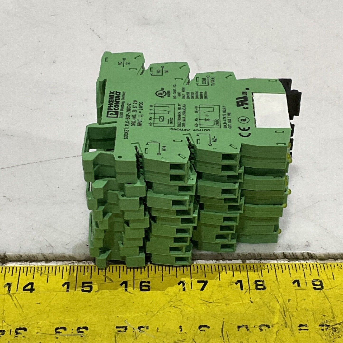 PHOENIX CONTACT PLC-BSP-24DC/21 SOCKET RELAY 24VDC LOT OF 10 C2H