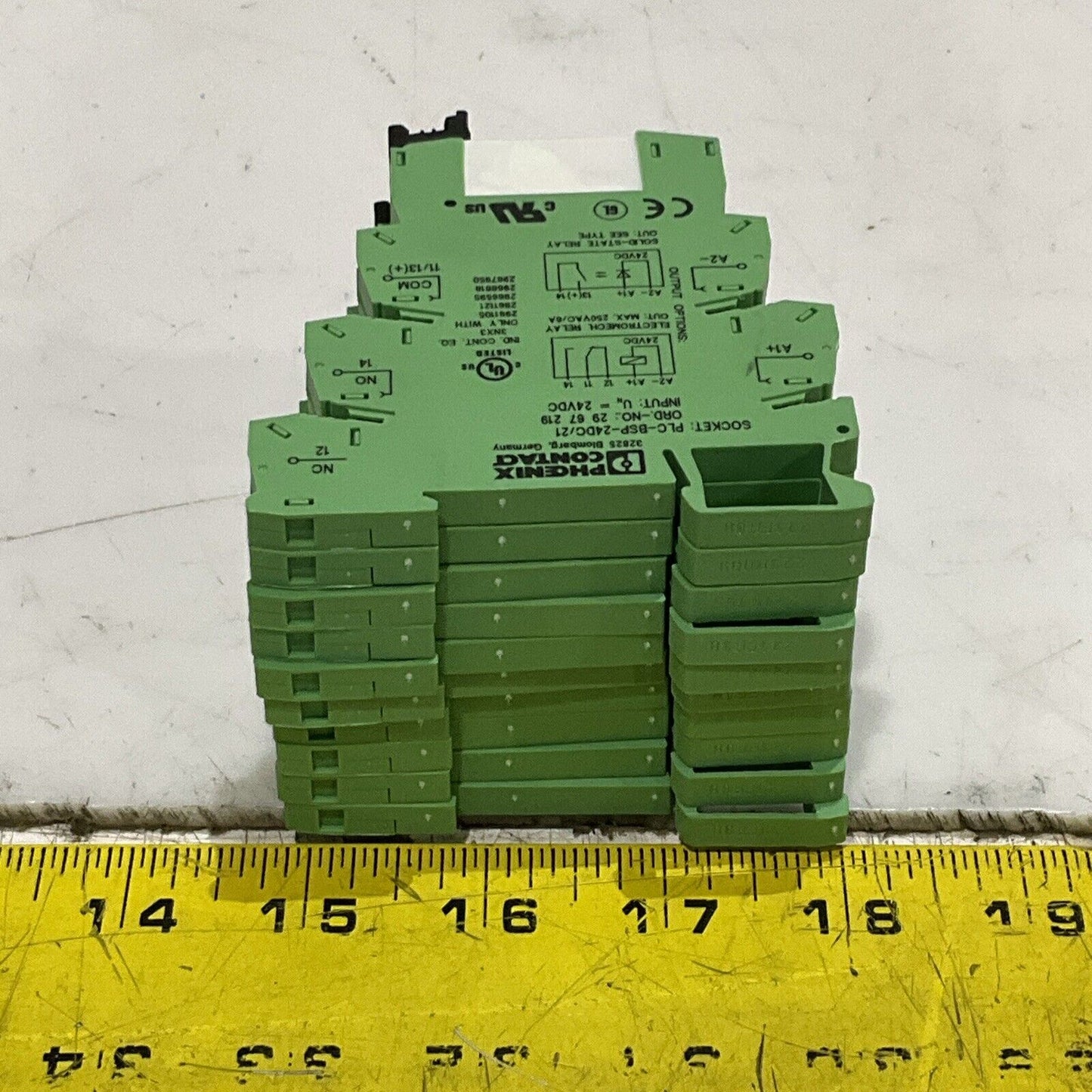 PHOENIX CONTACT PLC-BSP-24DC/21 SOCKET RELAY 24VDC LOT OF 10 C2H