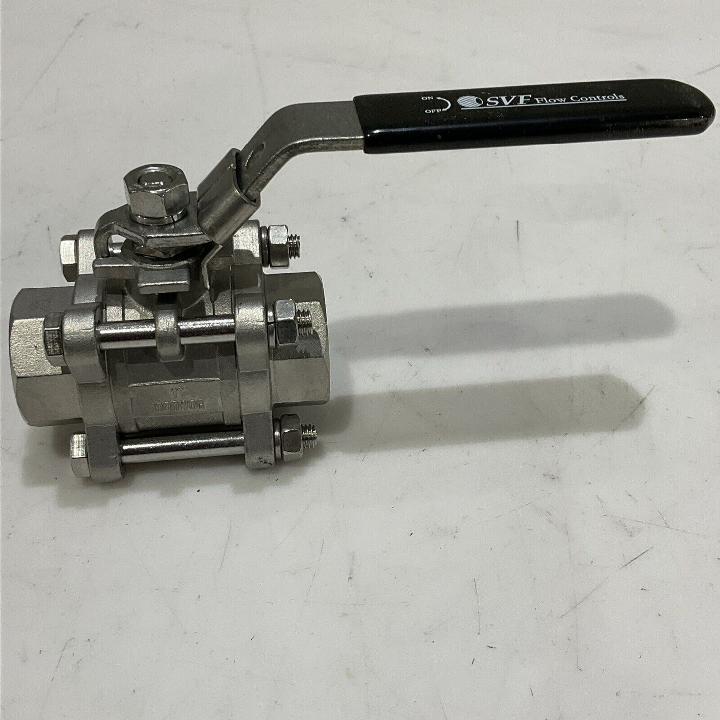 SVF FLOW CONTROLS 1000WG 3PC BALL VALVE 1" 1000#WOG CF8M C2H