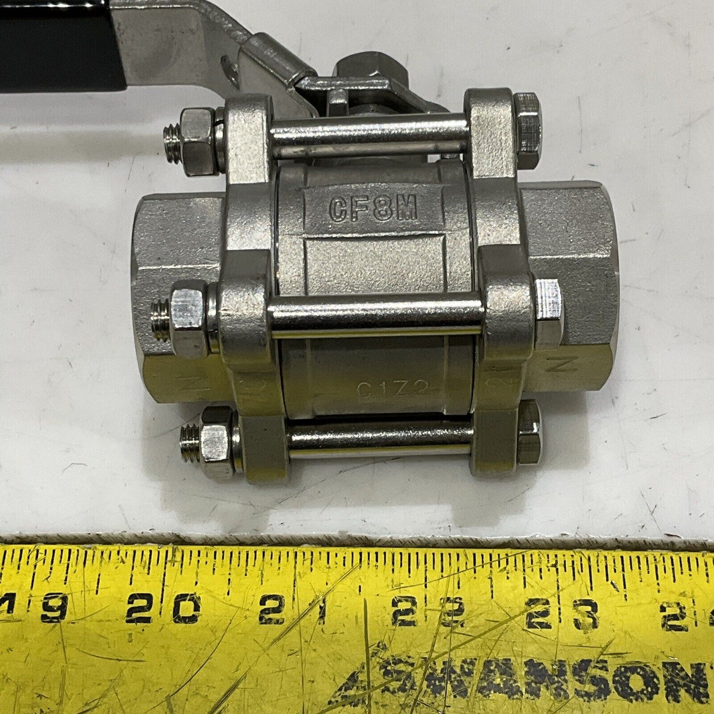 SVF FLOW CONTROLS 1000WG 3PC BALL VALVE 1" 1000#WOG CF8M C2H
