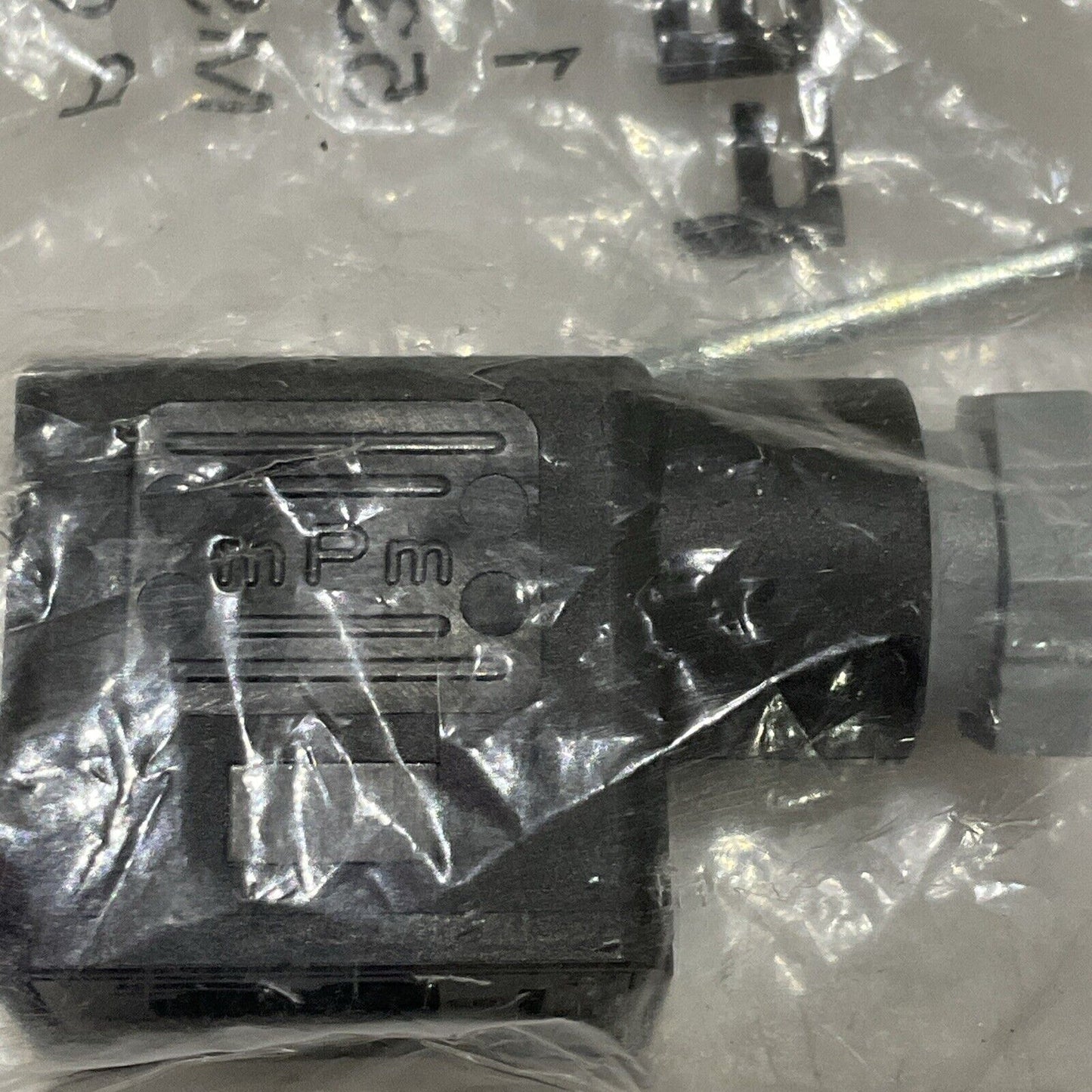 FESTO 539710 PLG SOCKET SCREW CONNECTER LOT OF 4 C2H