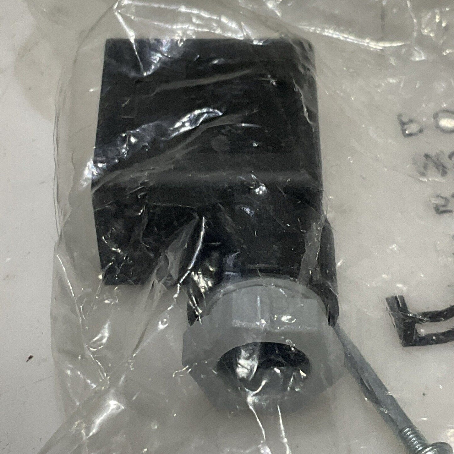 FESTO 539710 PLG SOCKET SCREW CONNECTER LOT OF 4 C2H