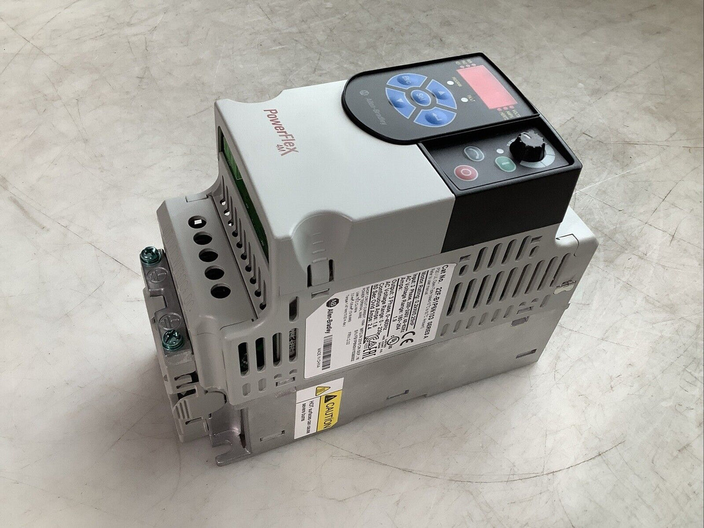 ALLEN BRADLEY 22F-B1P6N103 POWERFLEX 4M AC DRIVE 0.25HP 3PH 180-264VAC 1.9A C2H