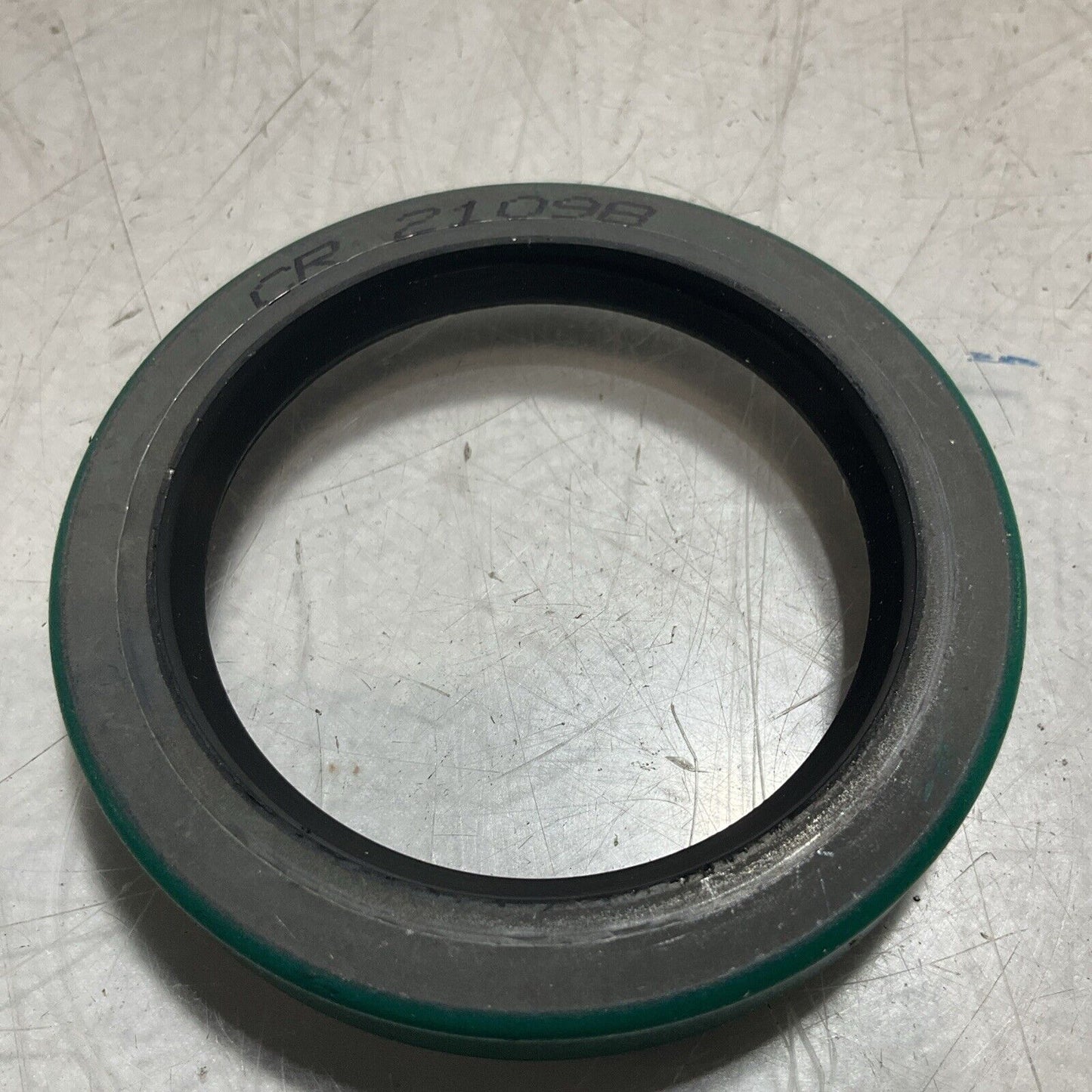 SKF 21098 OIL SEAL GEAR LOT OF 10 U3S