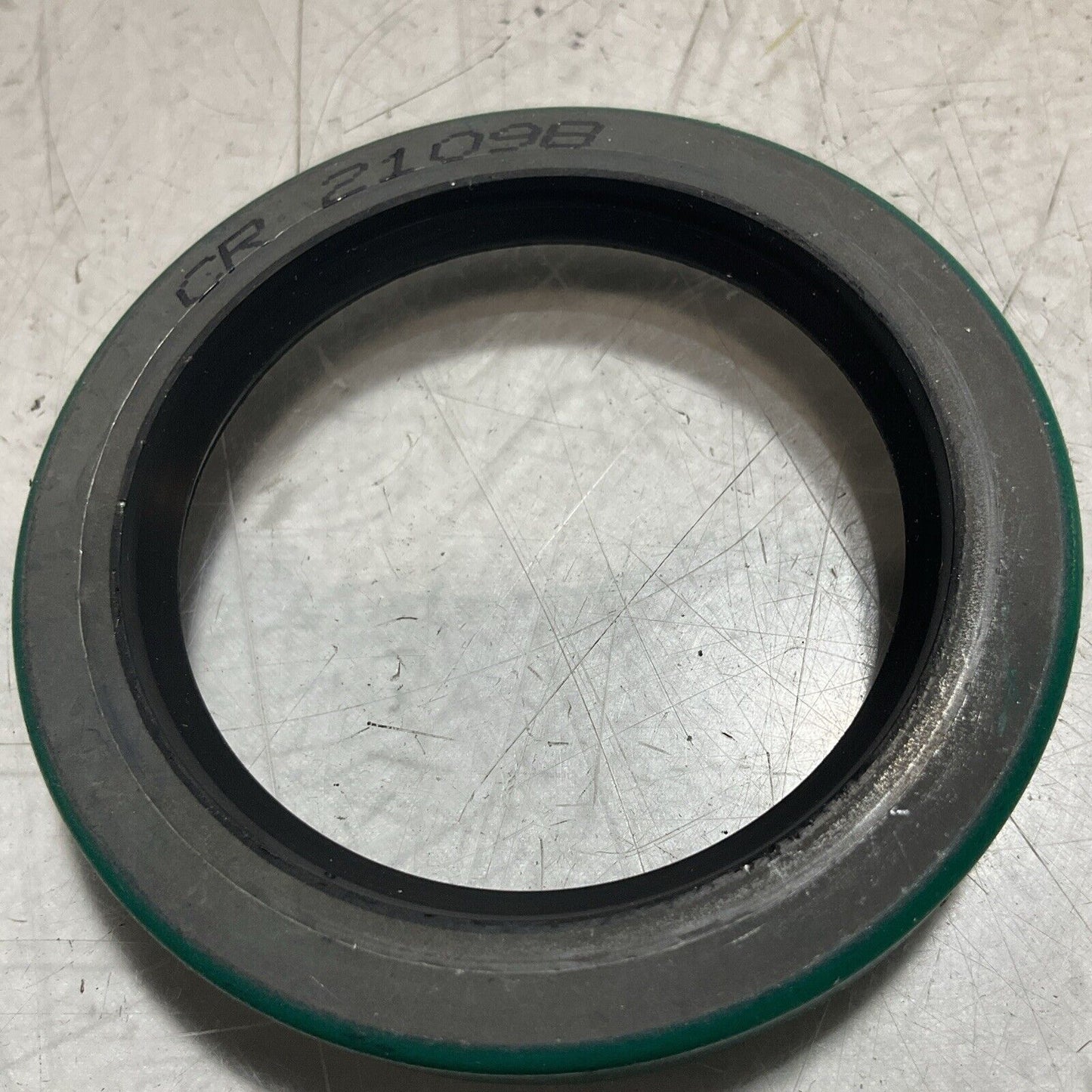 SKF 21098 OIL SEAL GEAR LOT OF 10 U3S