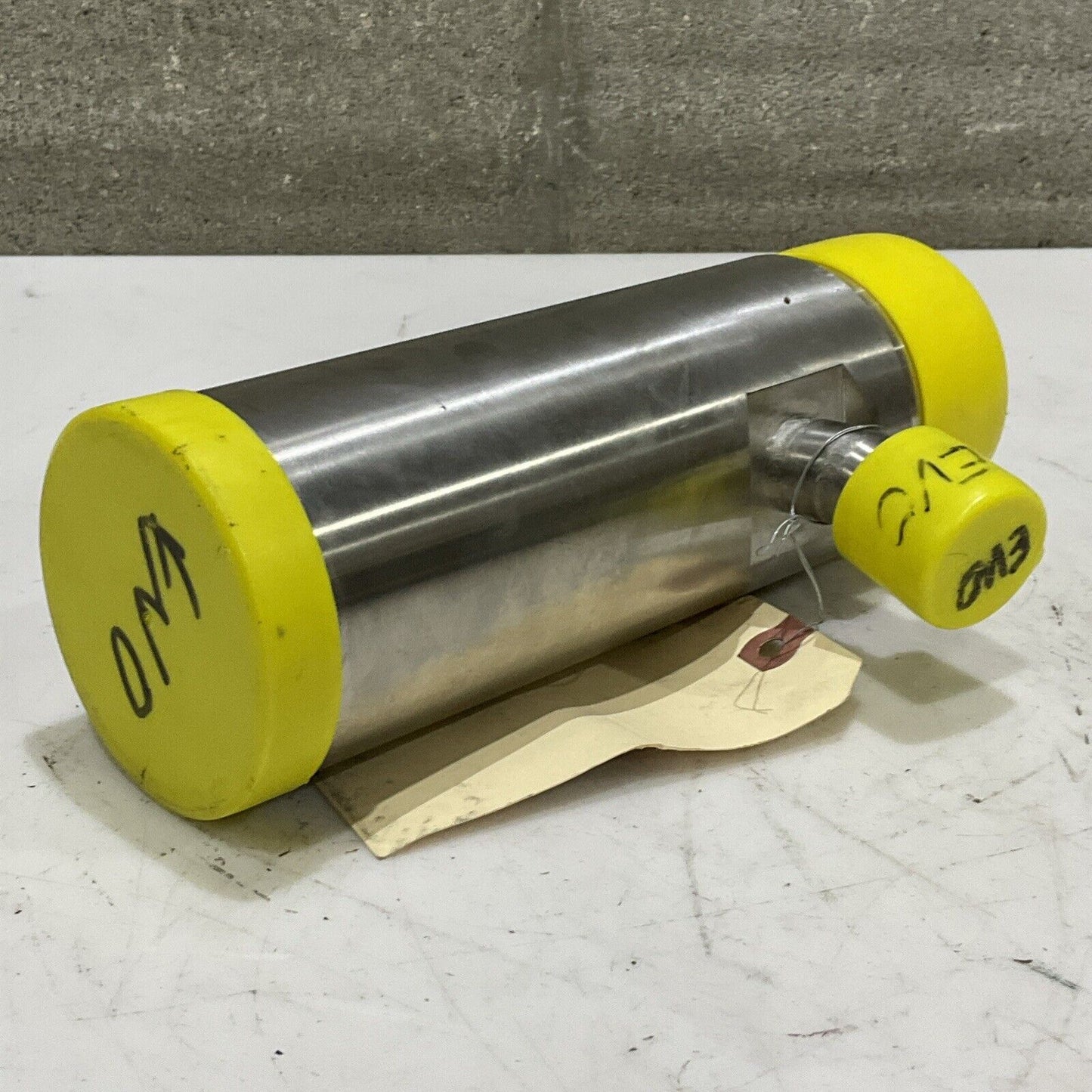 EV P275693/4 98915 FILLER PISTON BODY CYLINDER C2H