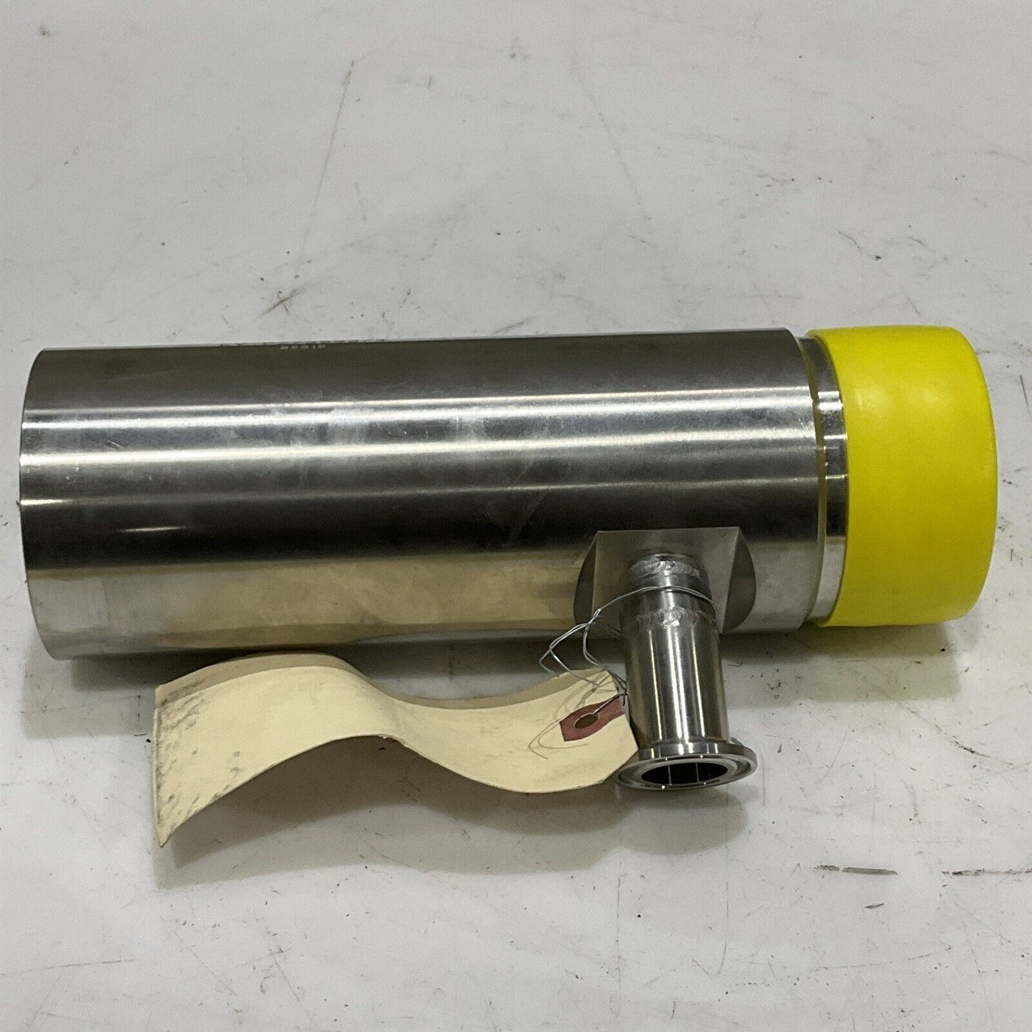 EV P275693/4 98915 FILLER PISTON BODY CYLINDER C2H