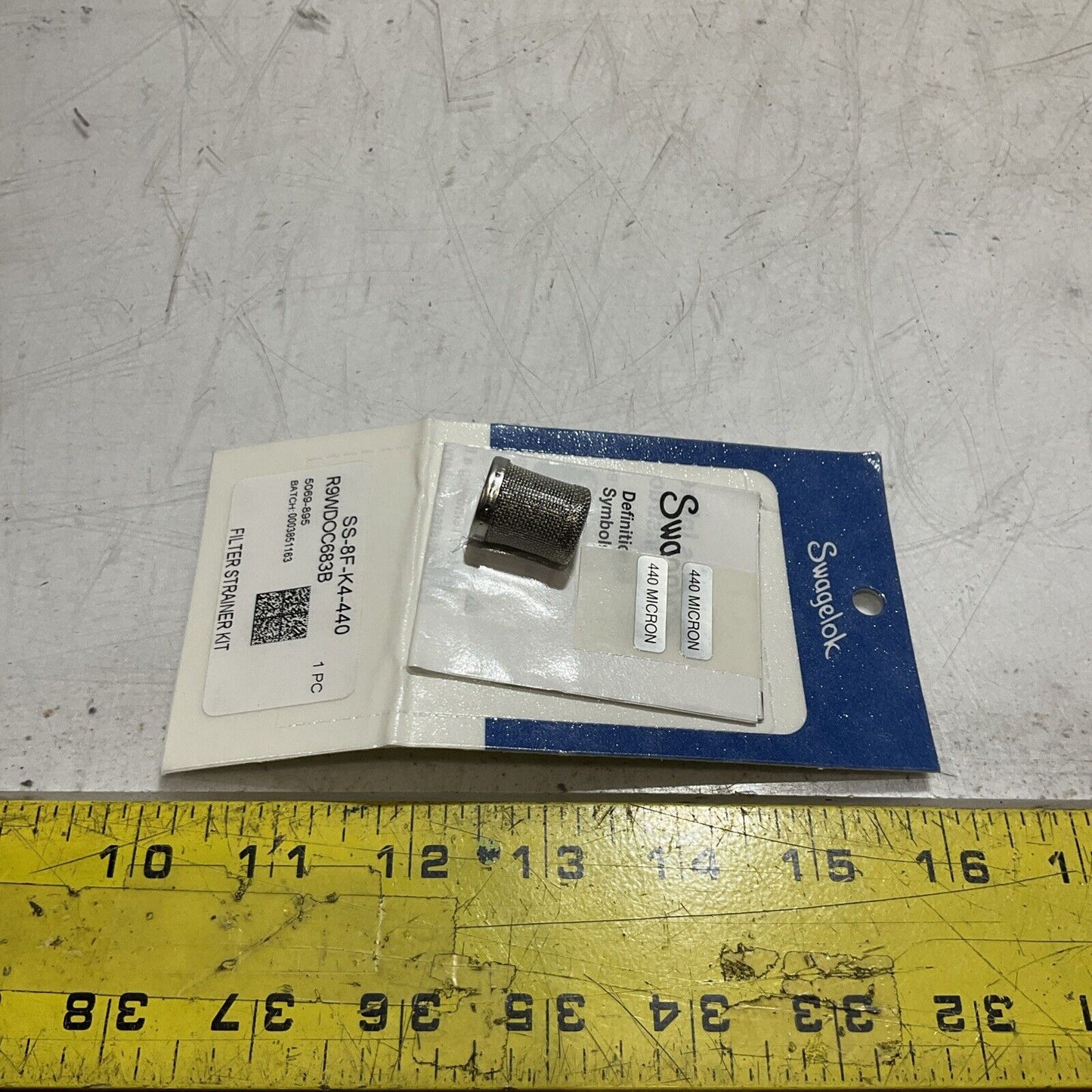 SWAGELOK SS-8F-K4-440 FILTER STRAINER KIT C2H